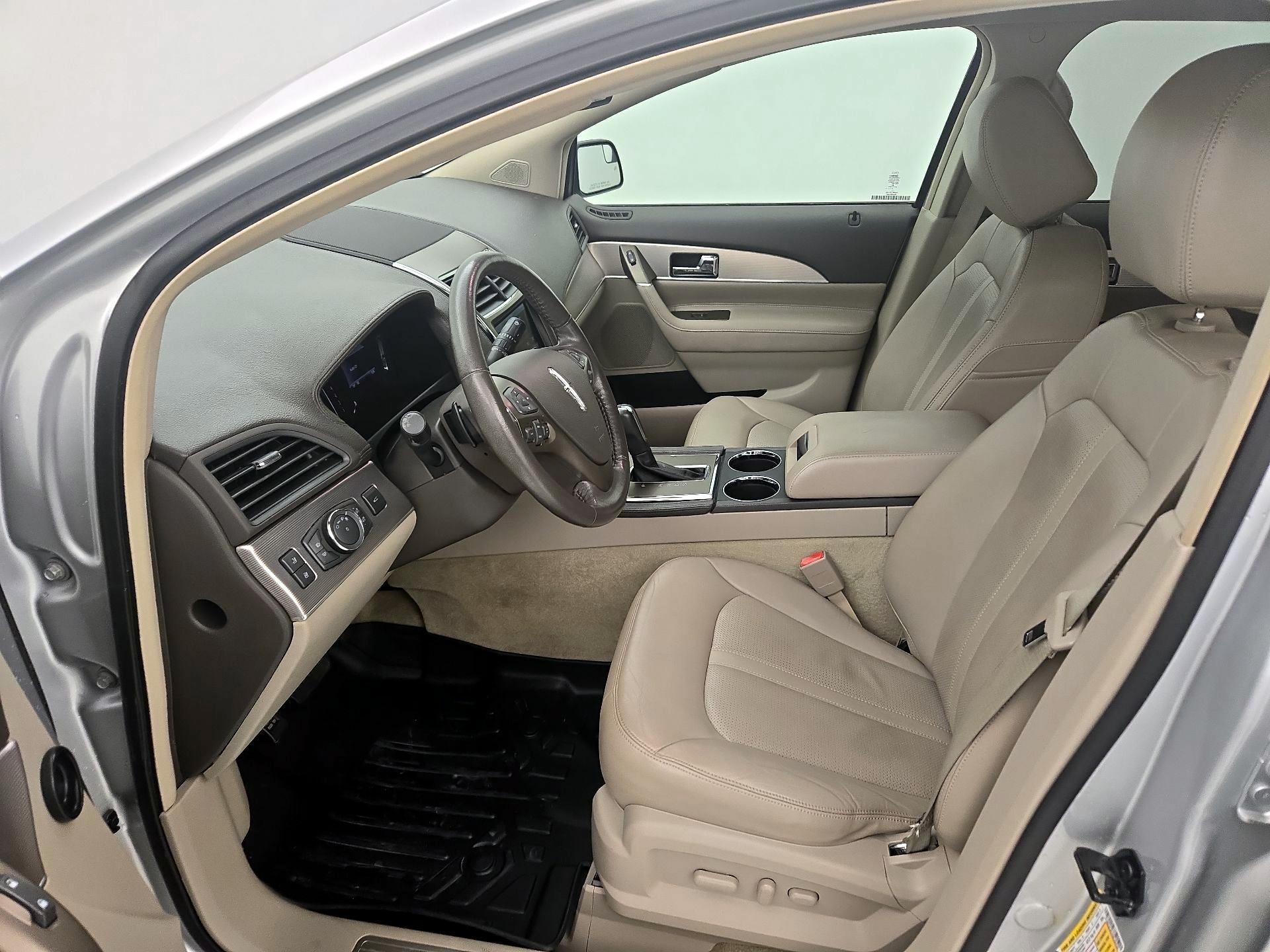 Thumbnail: 2015 Lincoln MKX - 11