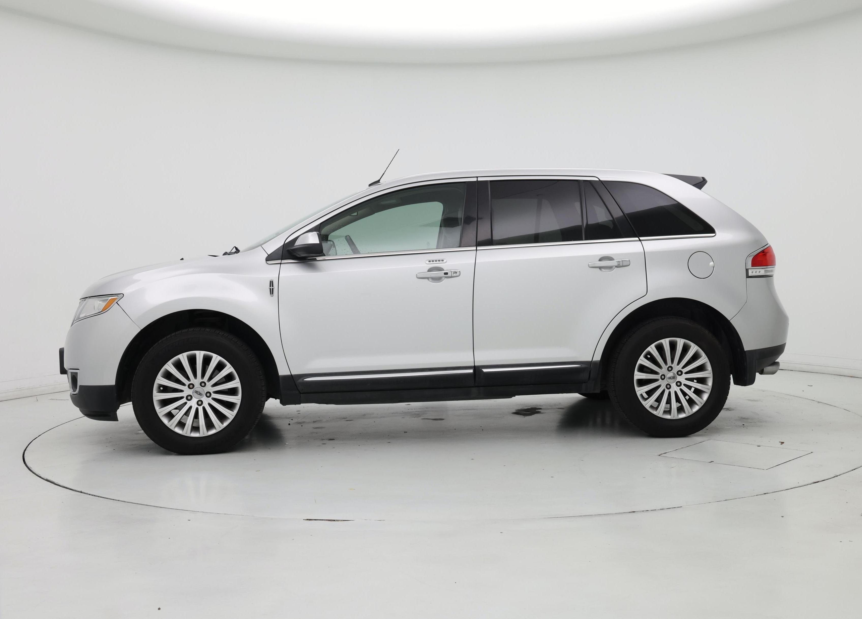 Thumbnail: 2015 Lincoln MKX - 3