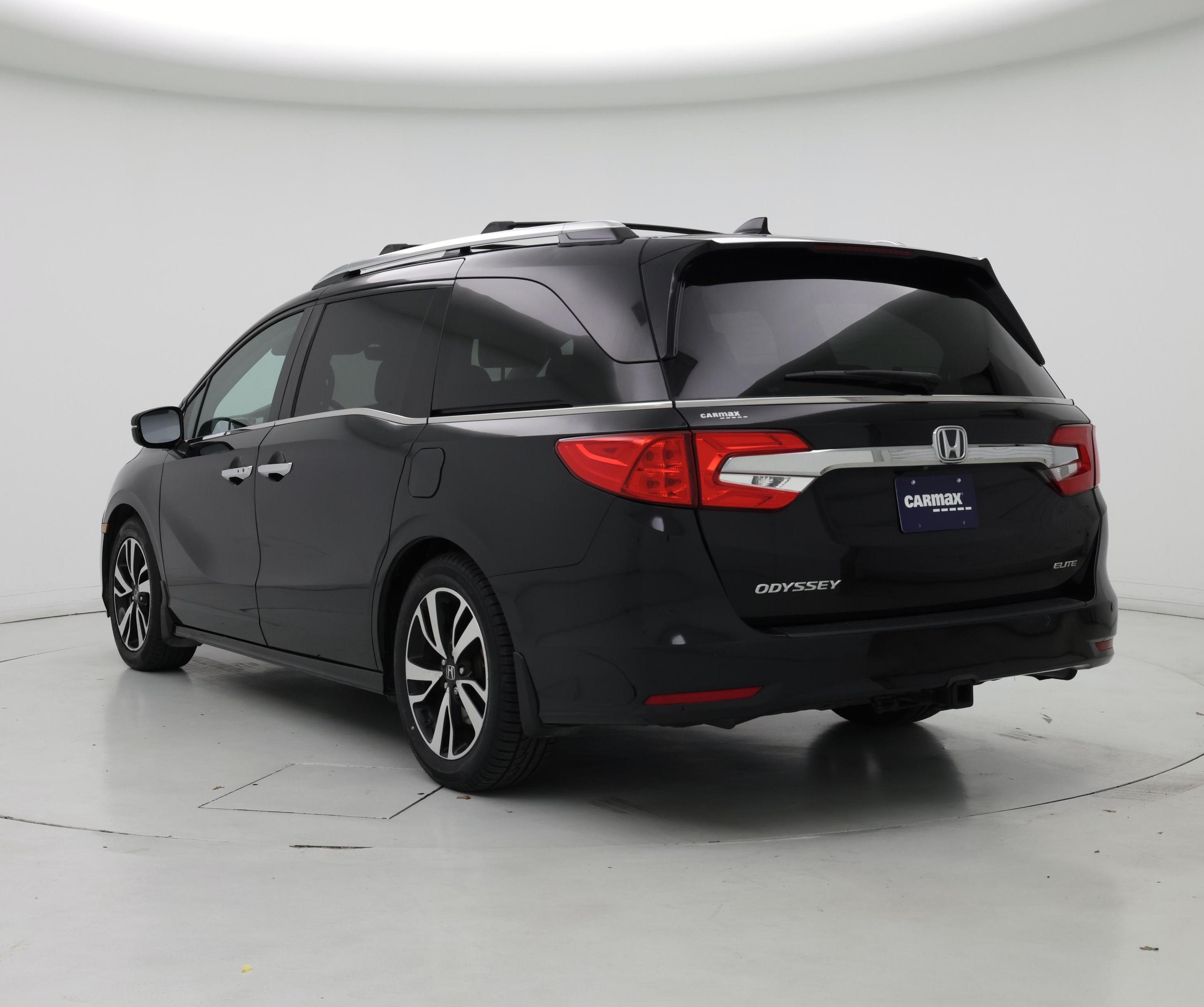 Thumbnail: 2018 Honda Odyssey - 2