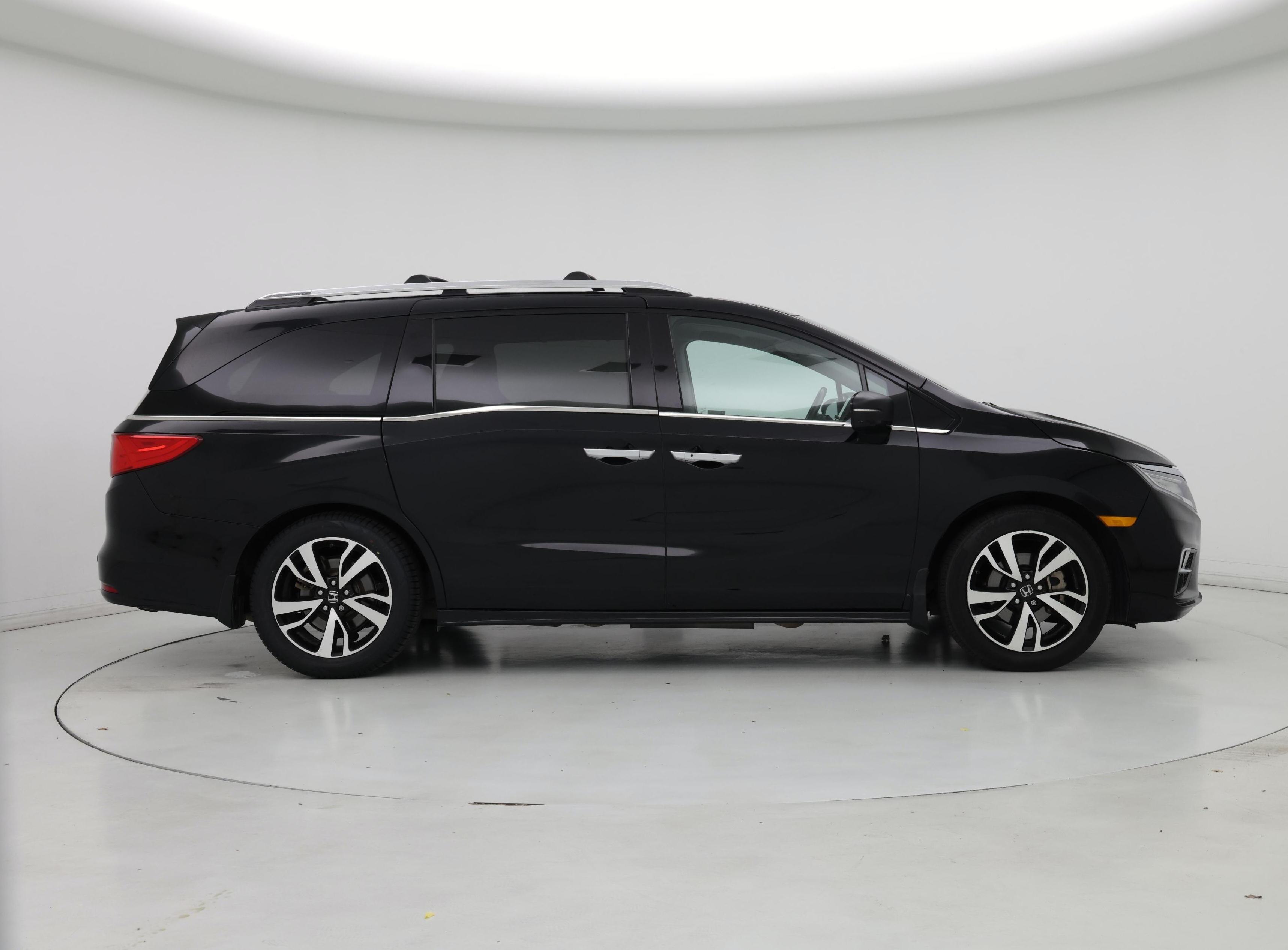 Thumbnail: 2018 Honda Odyssey - 7