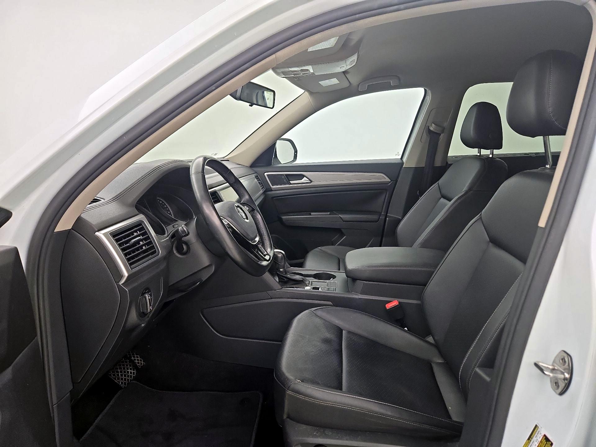 Thumbnail: 2018 Volkswagen Atlas - 11