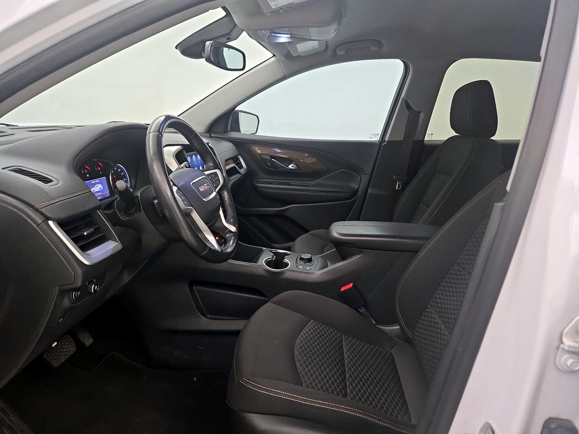 Thumbnail: 2020 GMC Terrain - 11