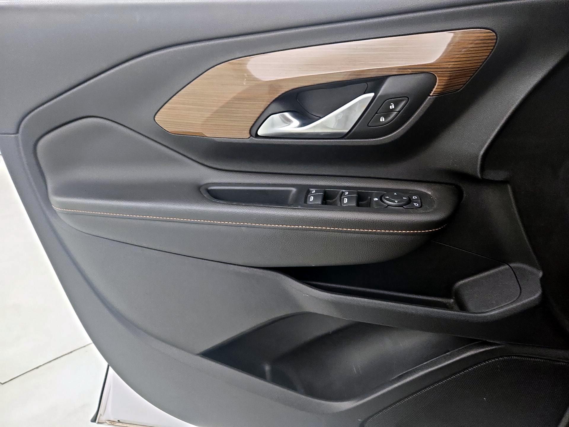 Thumbnail: 2020 GMC Terrain - 12