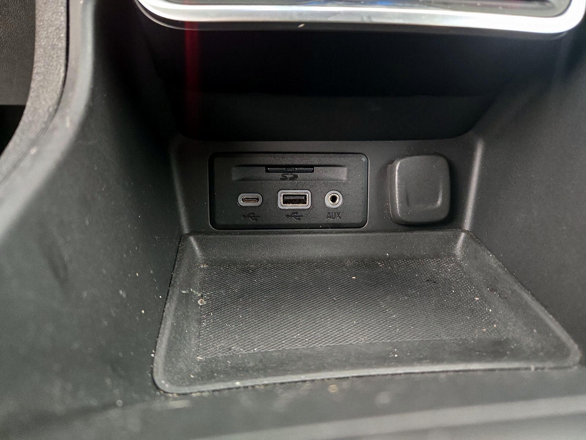 Thumbnail: 2020 GMC Terrain - 18