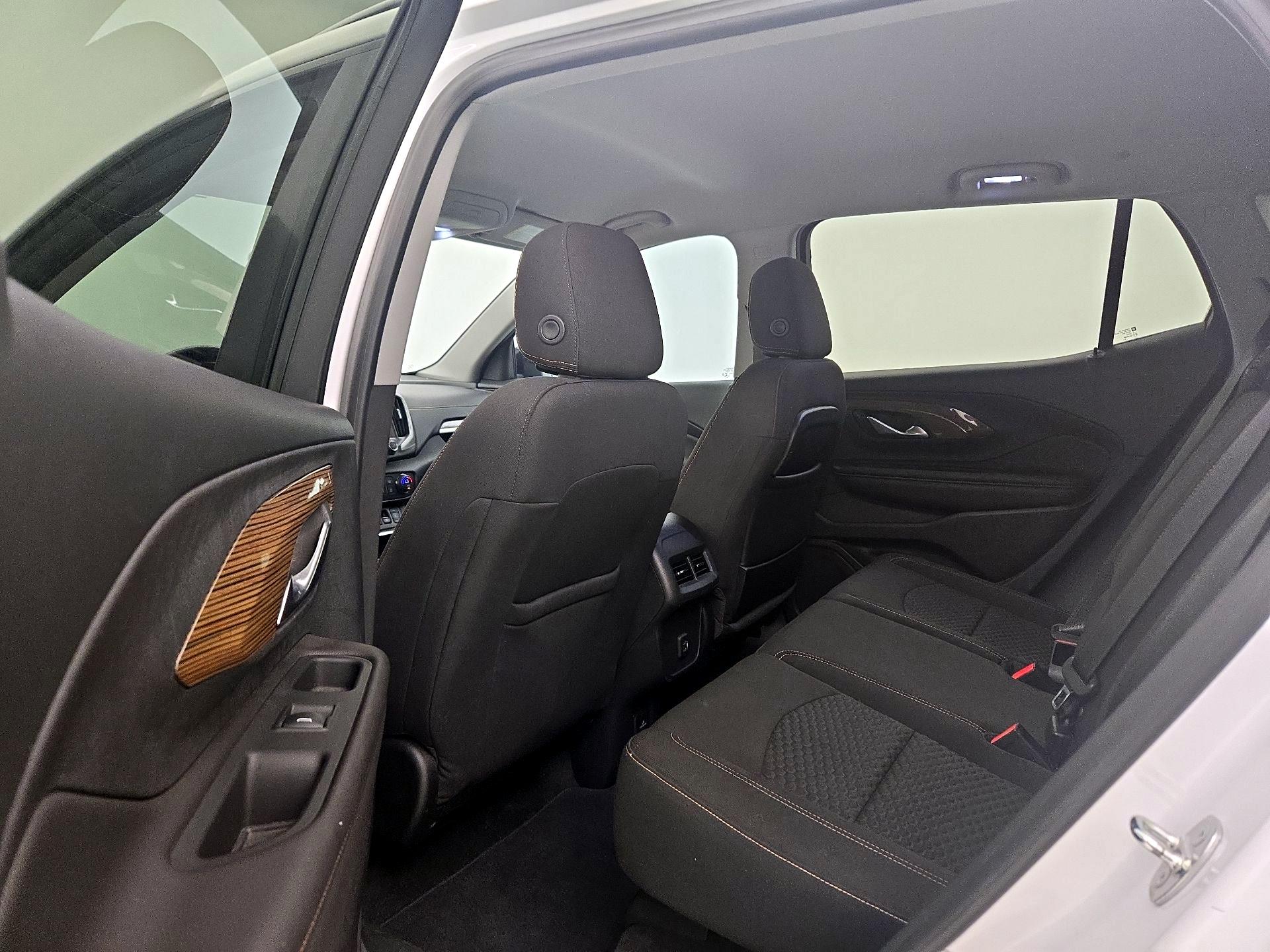 Thumbnail: 2020 GMC Terrain - 19