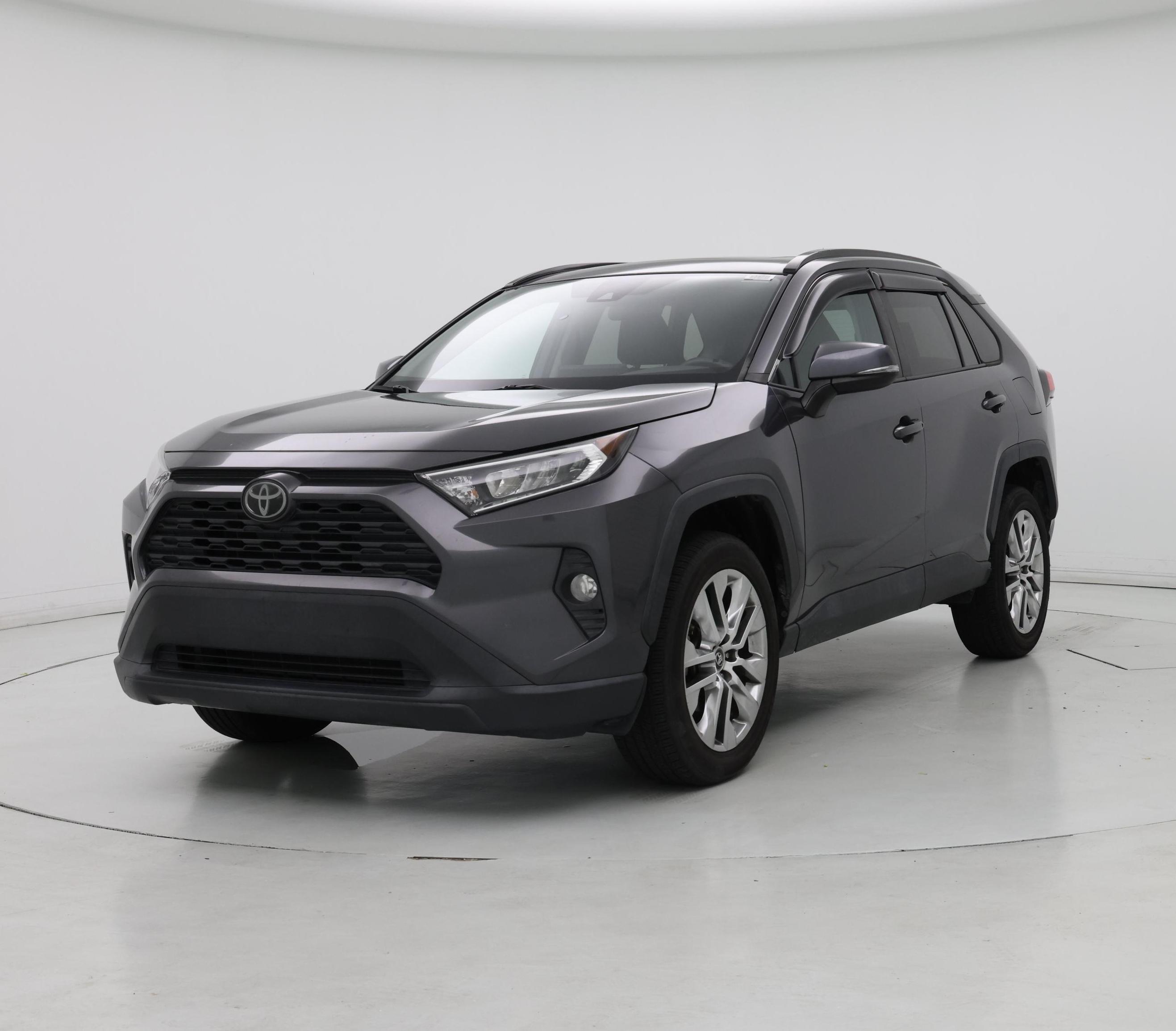 Thumbnail: 2020 Toyota RAV4 - 4