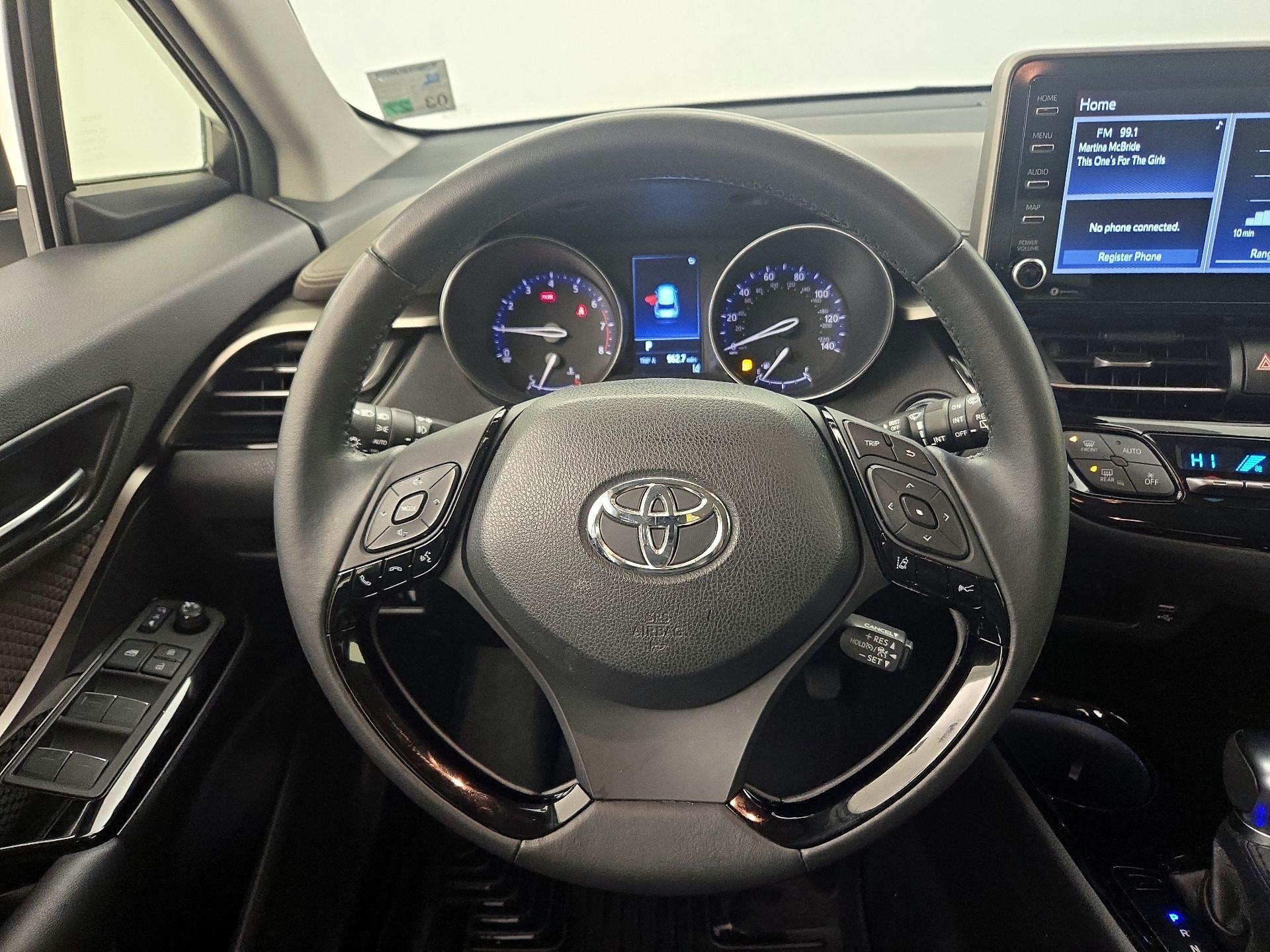 Thumbnail: 2021 Toyota C-HR - 10