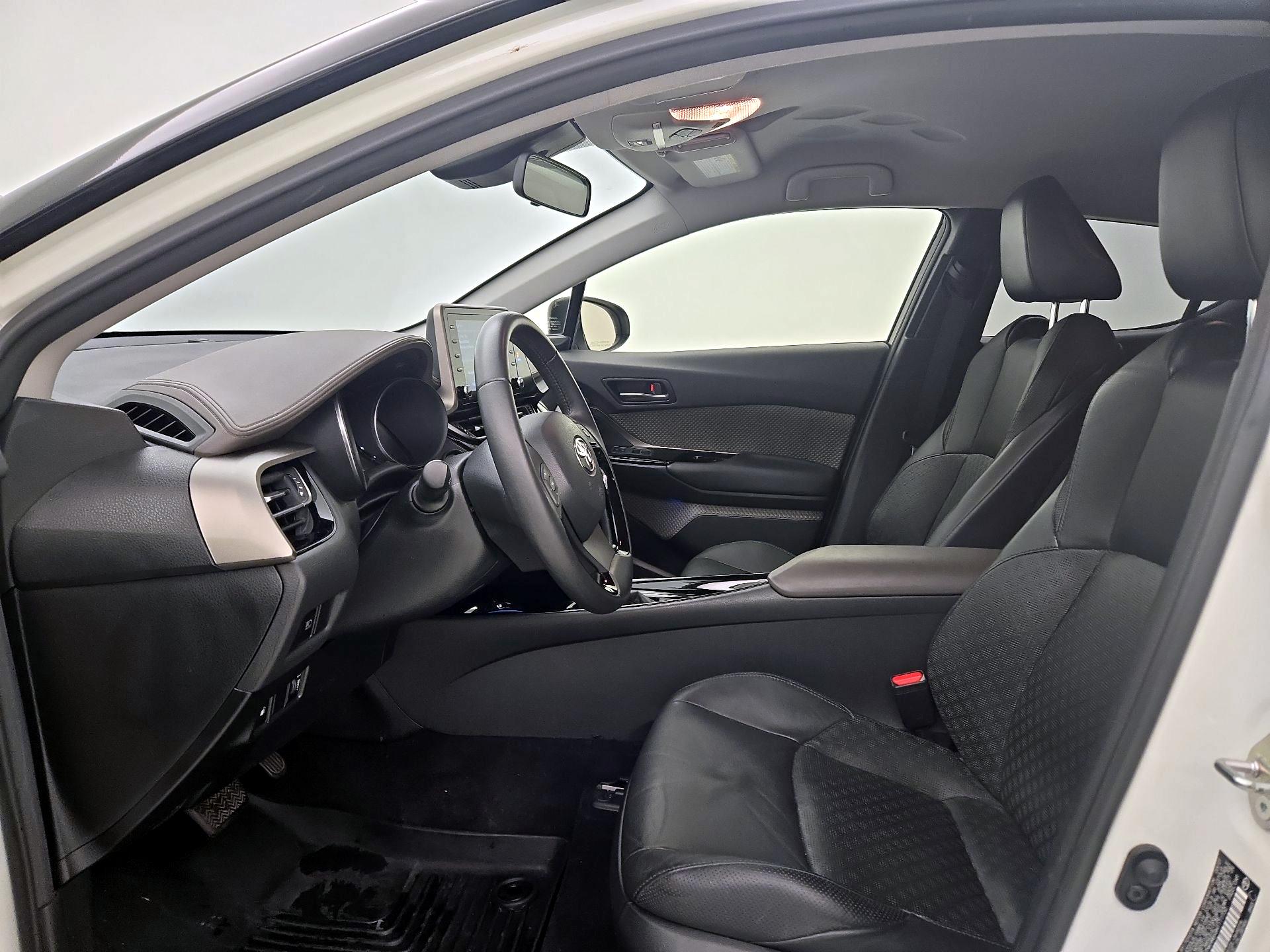 Thumbnail: 2021 Toyota C-HR - 11