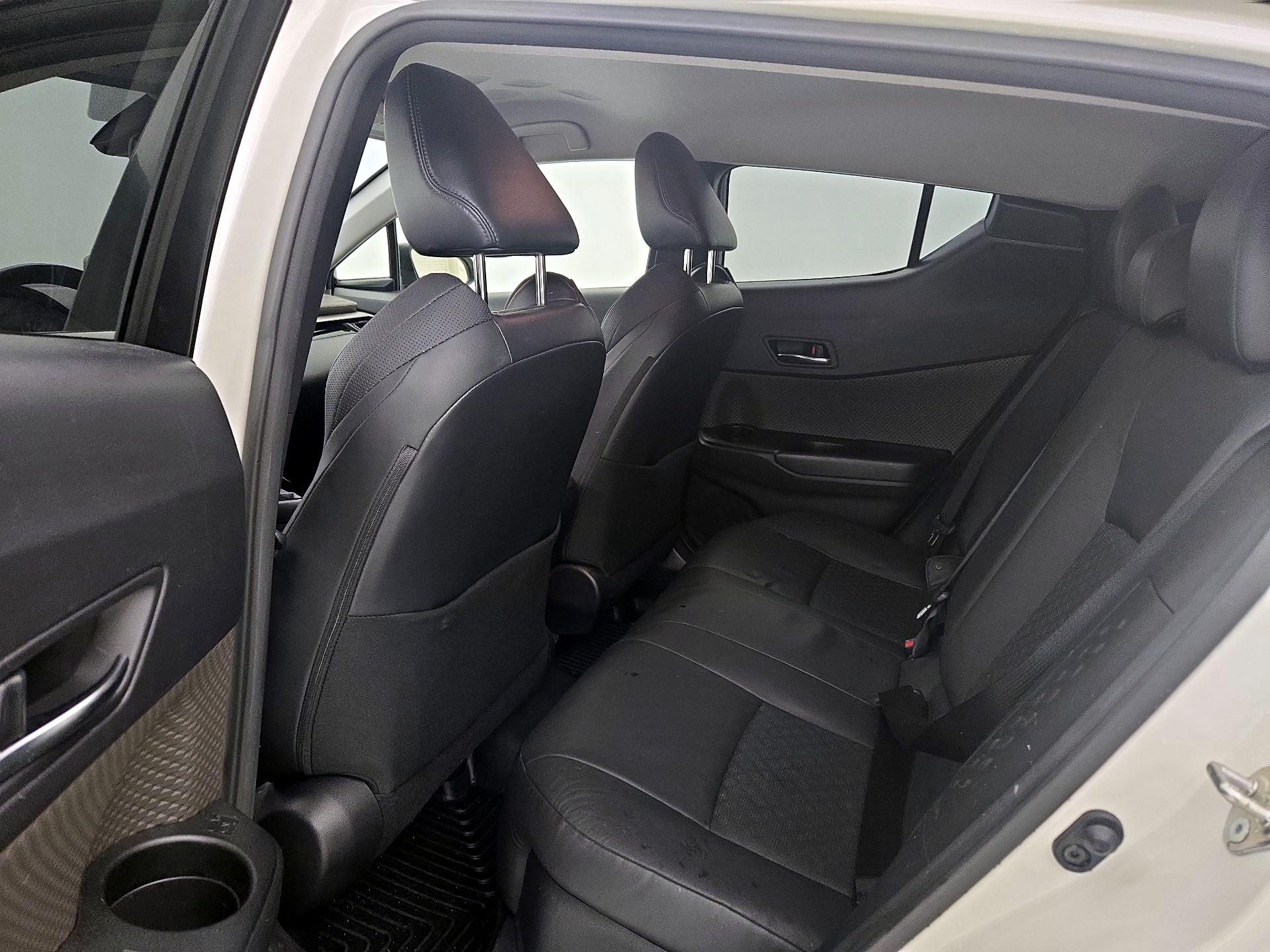 Thumbnail: 2021 Toyota C-HR - 19