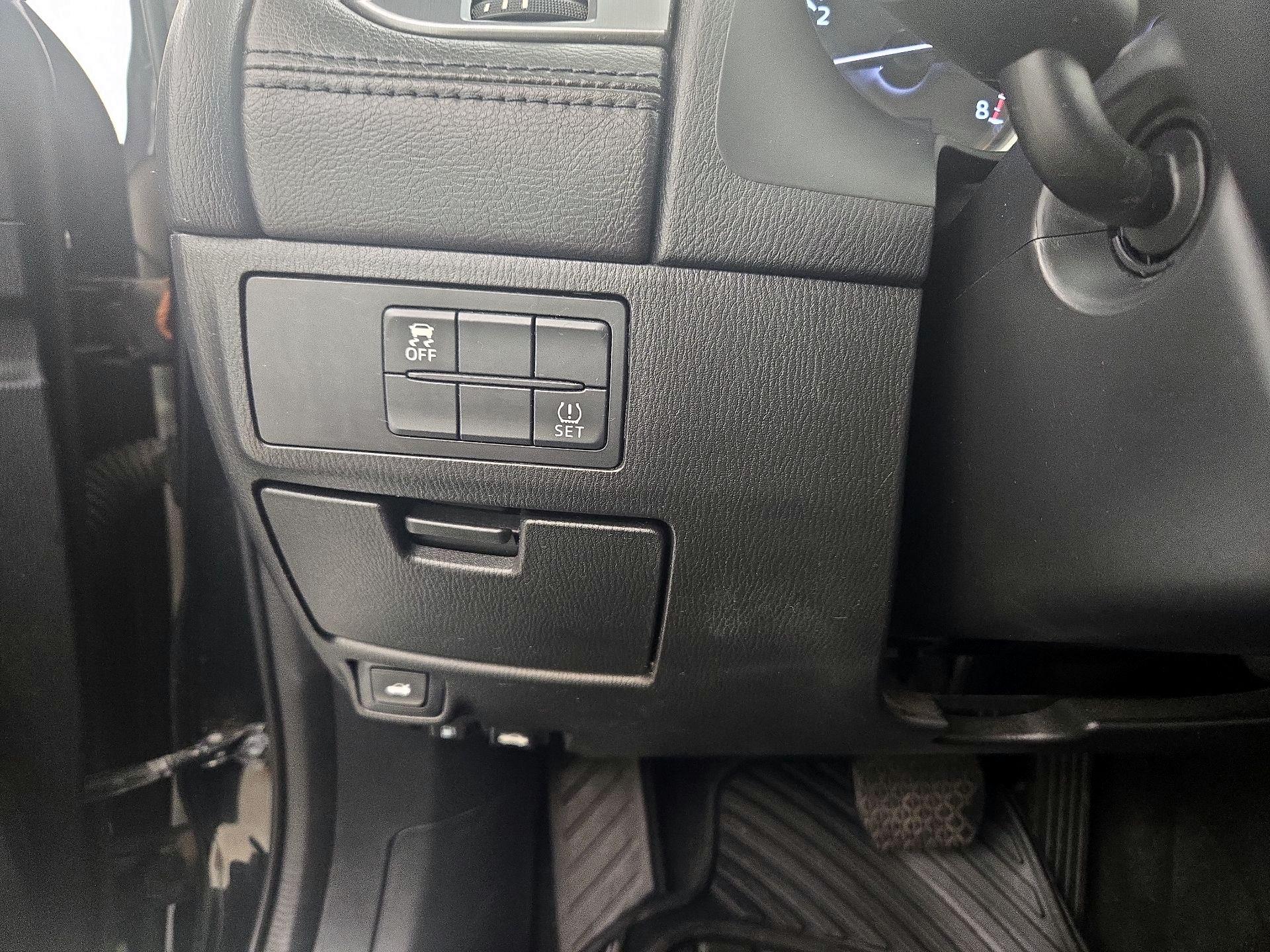 Thumbnail: 2017 Mazda Mazda6 - 13