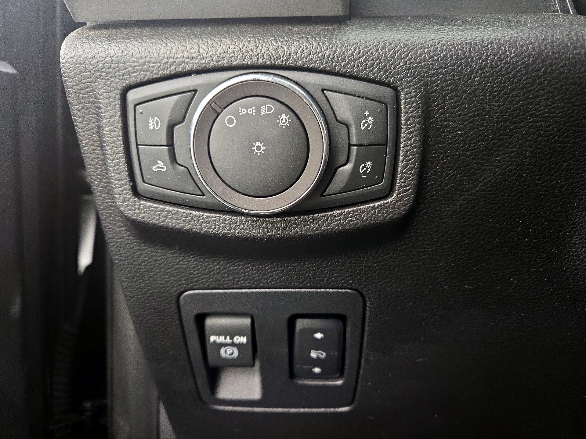 Thumbnail: 2019 Ford F-150 - 13