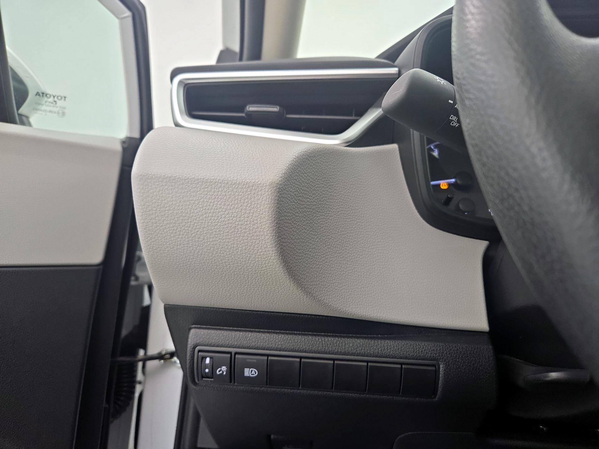 Thumbnail: 2024 Toyota Corolla - 13