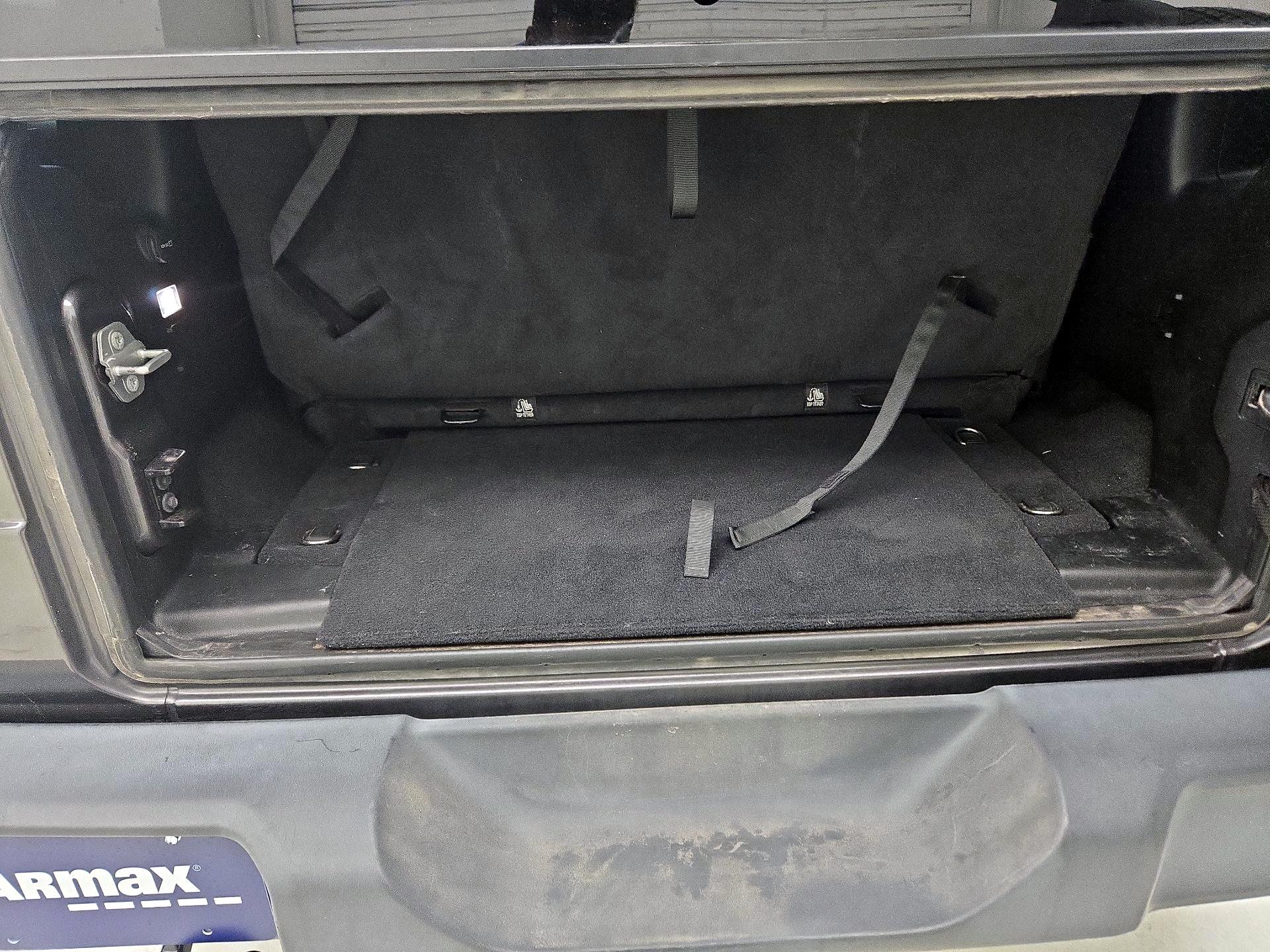 Thumbnail: 2020 Jeep Wrangler - 19