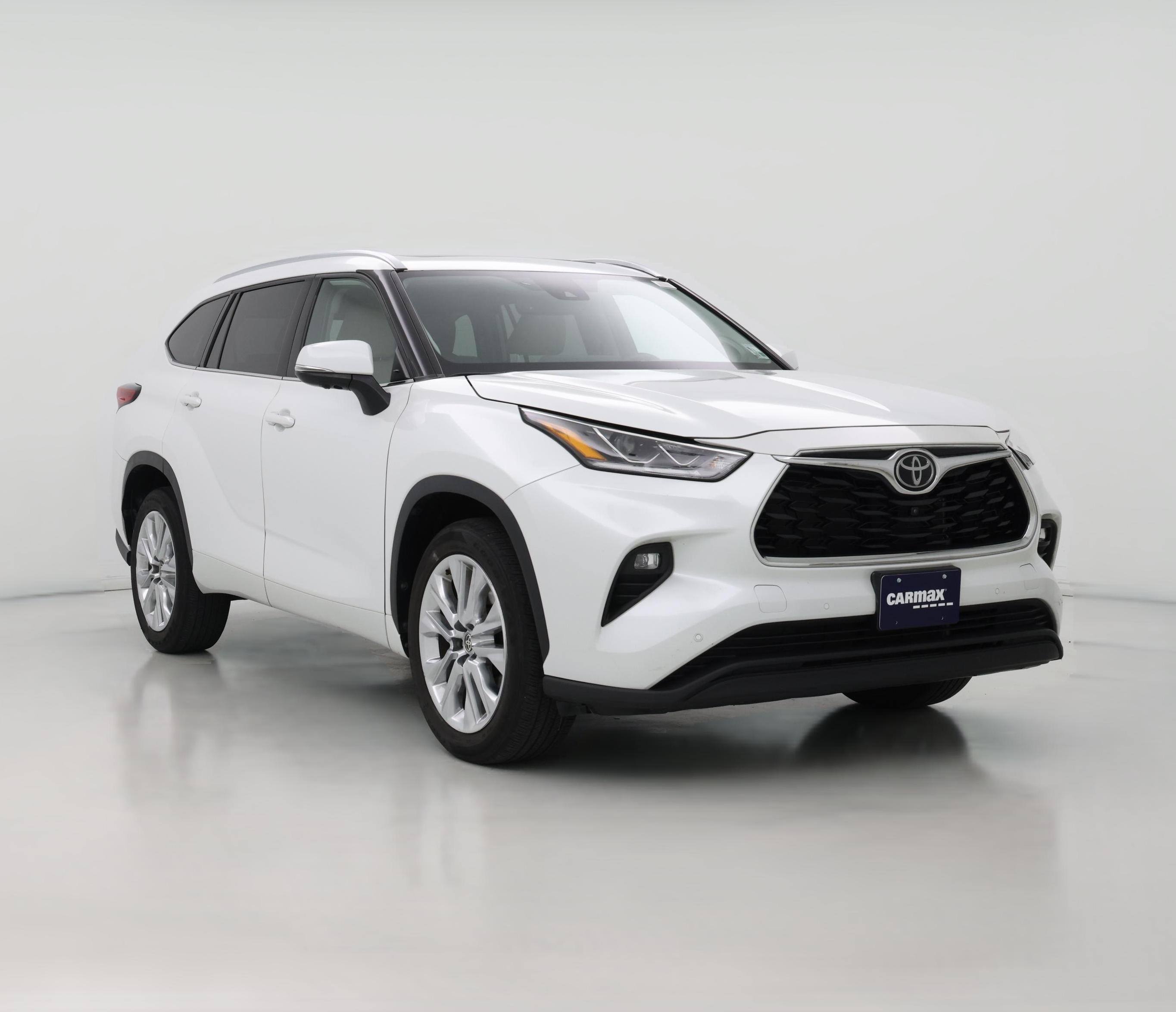Thumbnail: 2023 Toyota Highlander - 1