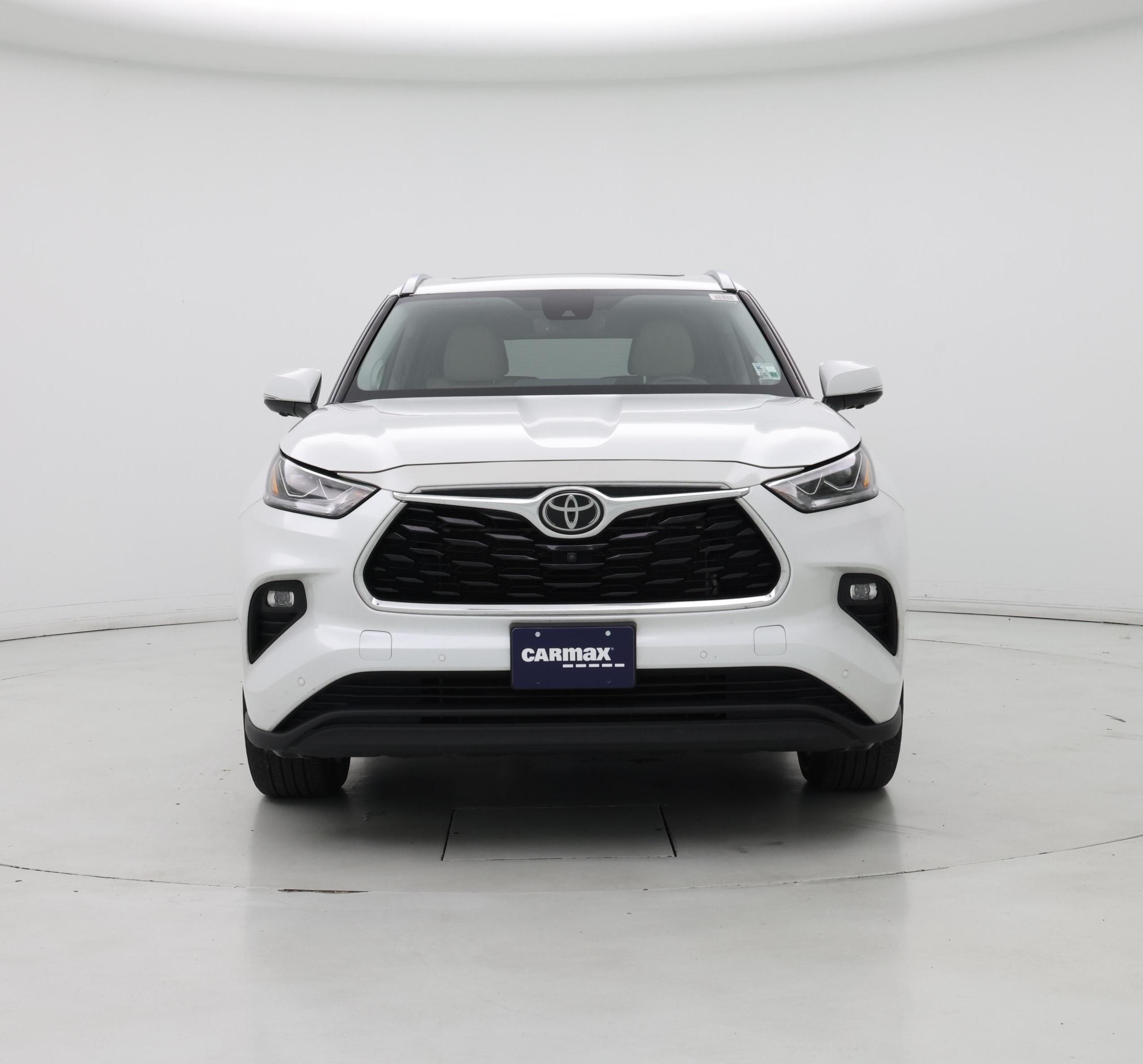 Thumbnail: 2023 Toyota Highlander - 5