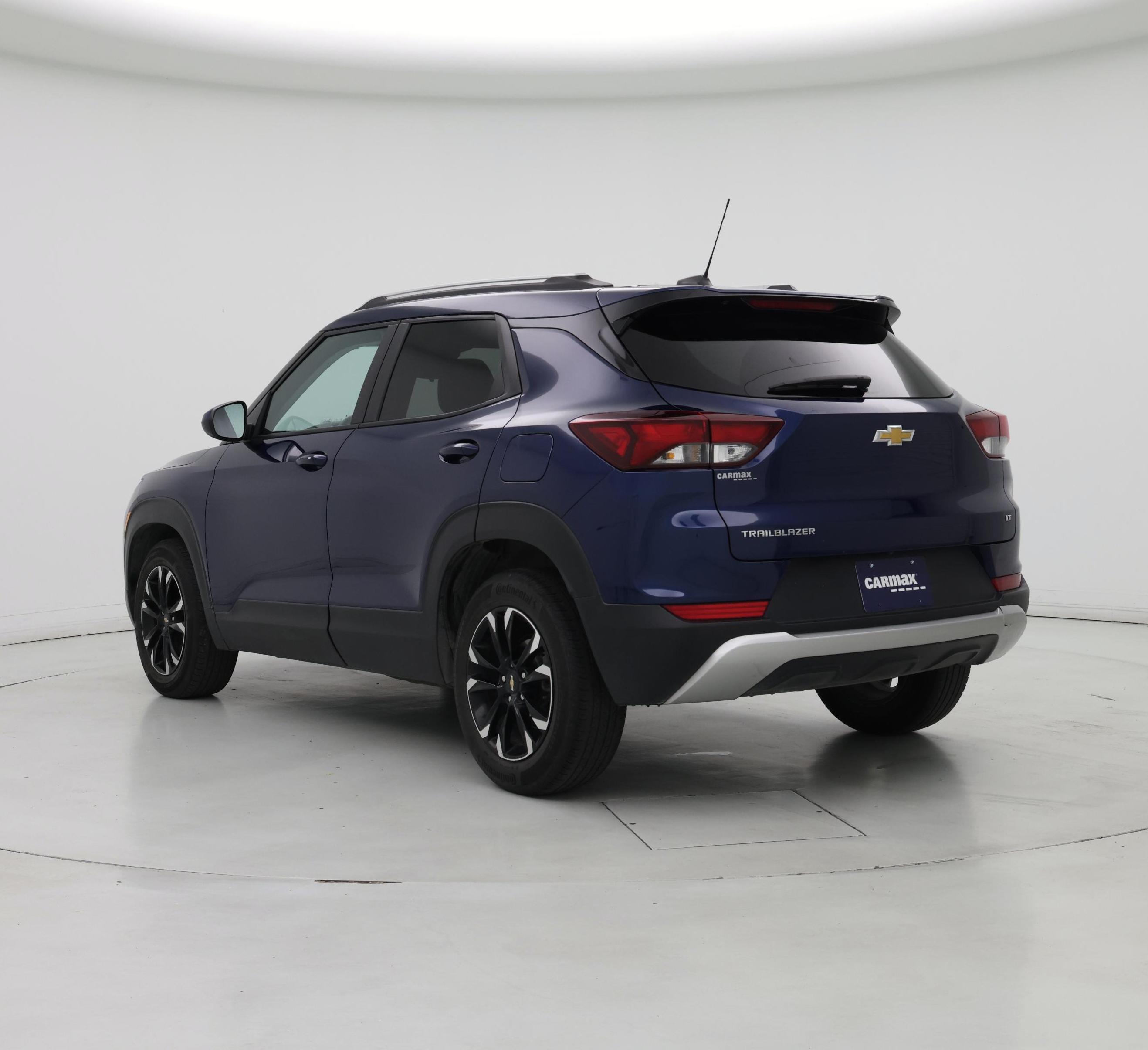 Thumbnail: 2023 Chevrolet TrailBlazer - 2