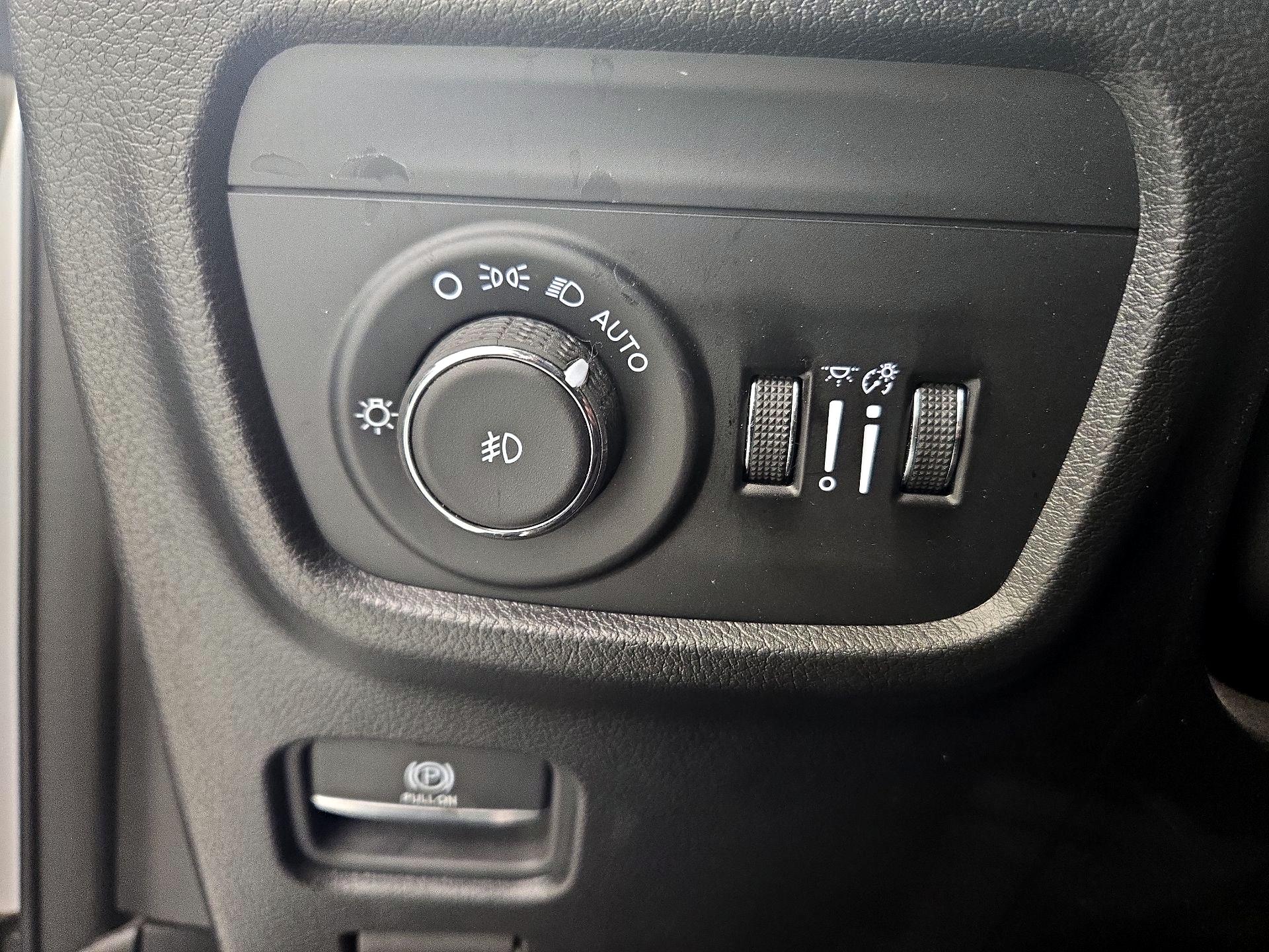 Thumbnail: 2024 Jeep Grand Cherokee - 13