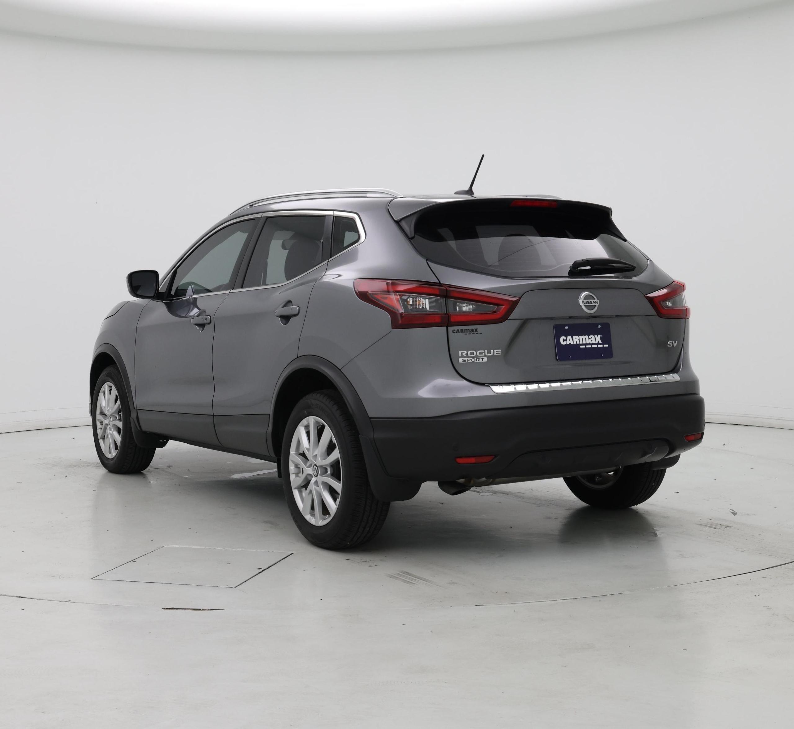 Thumbnail: 2021 Nissan Rogue Sport - 2