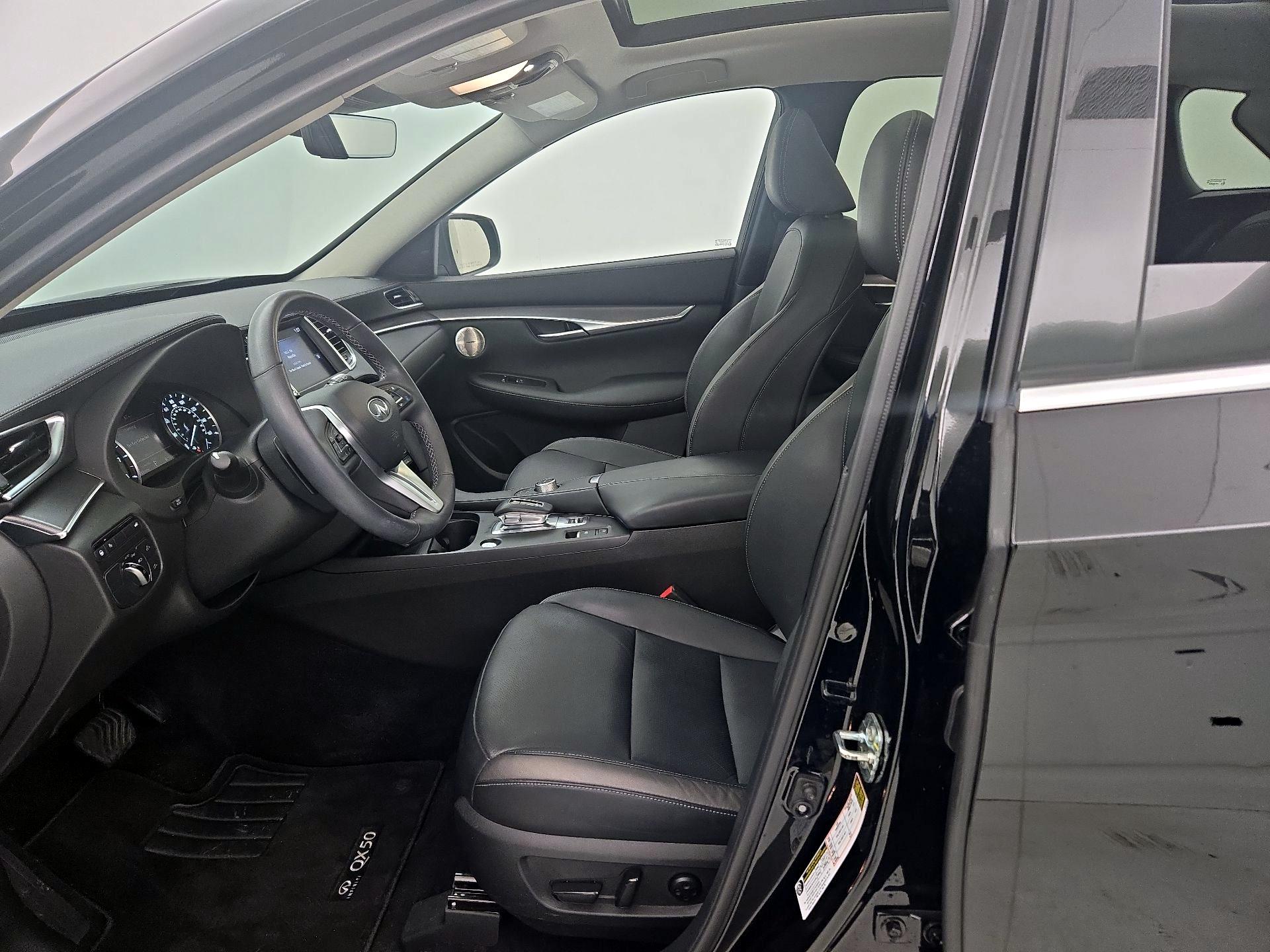 Thumbnail: 2023 INFINITI QX50 - 11