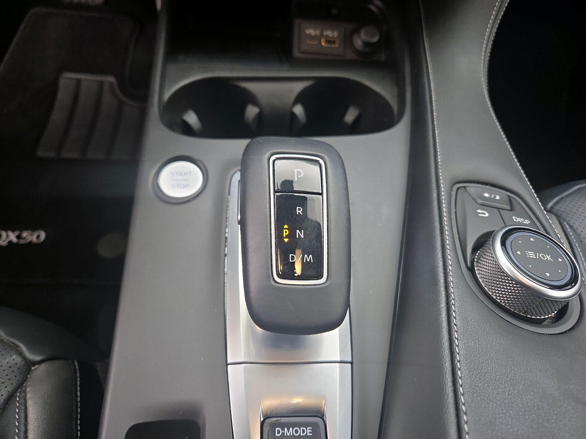 Thumbnail: 2023 INFINITI QX50 - 17