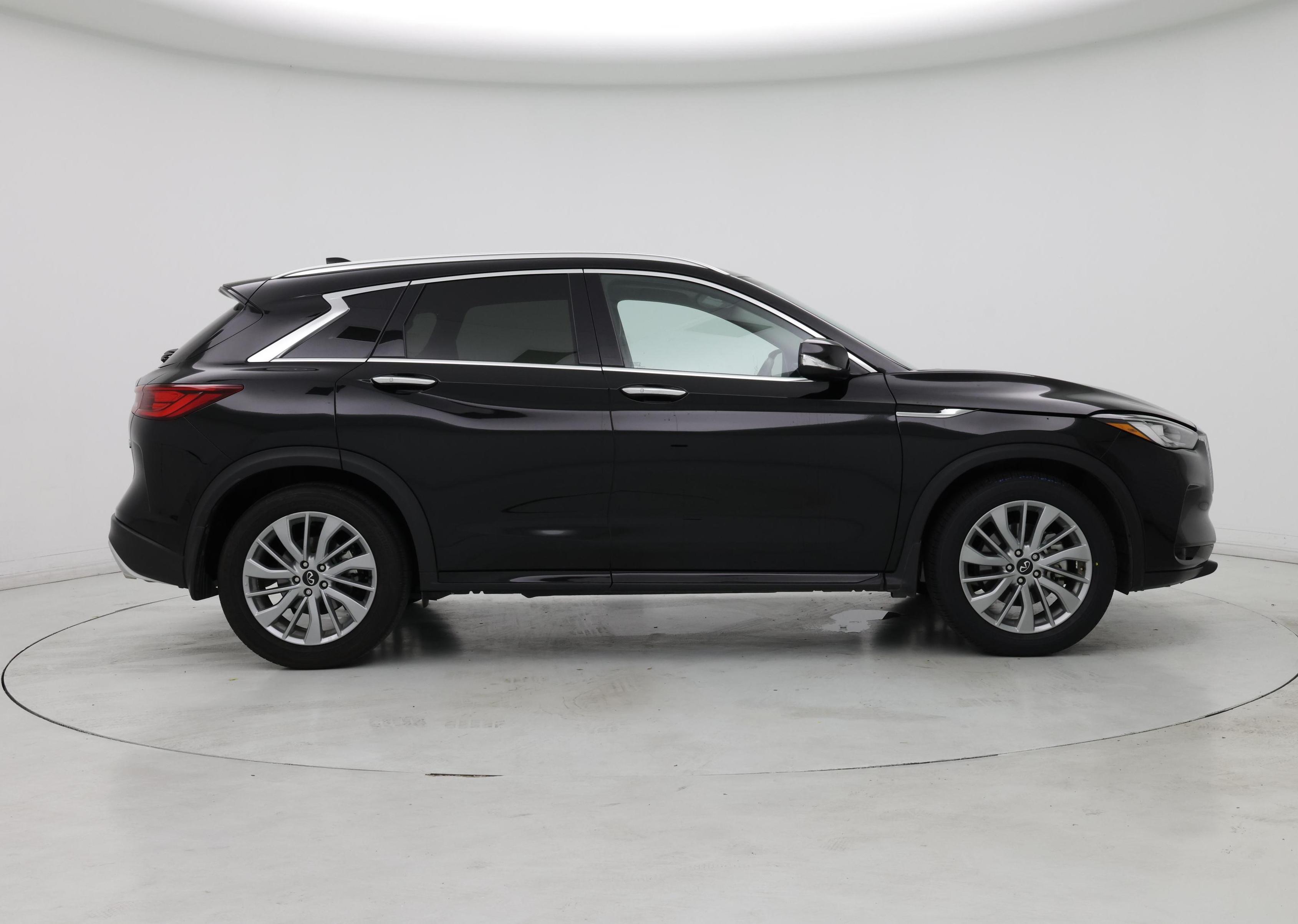 Thumbnail: 2023 INFINITI QX50 - 7