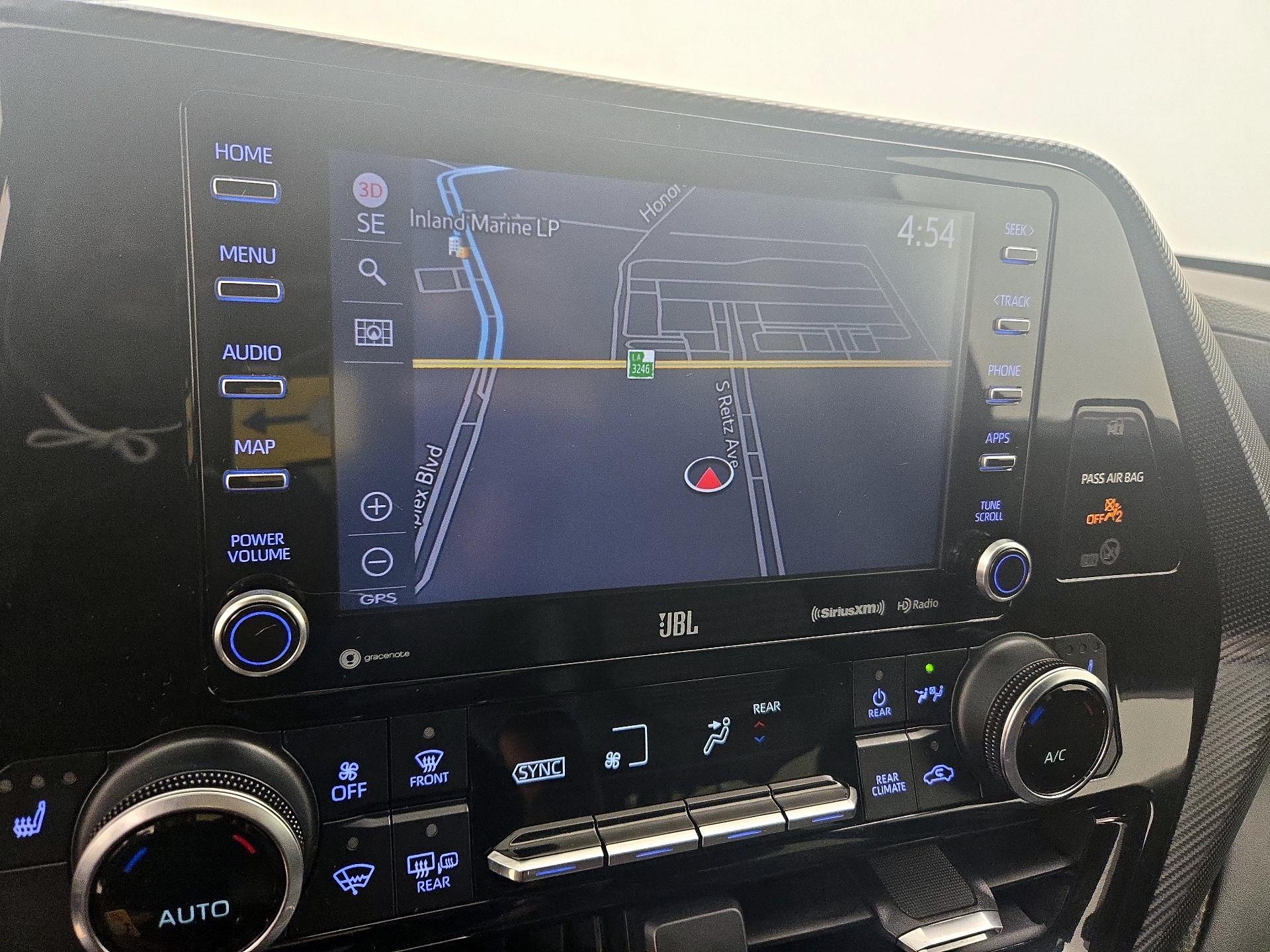 Thumbnail: 2021 Toyota Highlander - 14