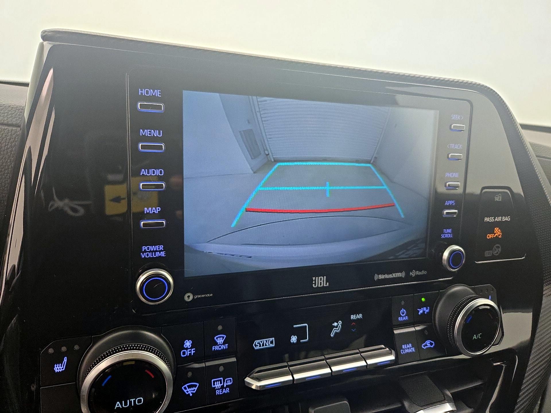 Thumbnail: 2021 Toyota Highlander - 15