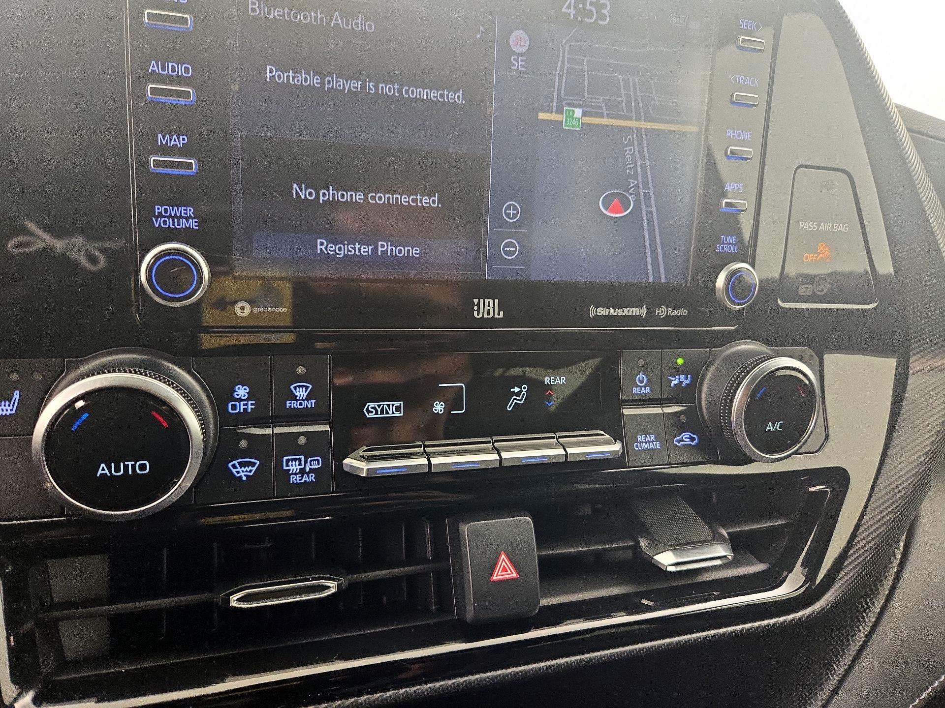 Thumbnail: 2021 Toyota Highlander - 17