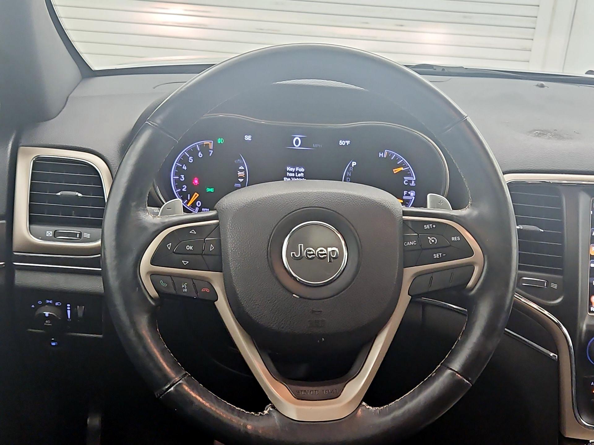 Thumbnail: 2016 Jeep Grand Cherokee - 10