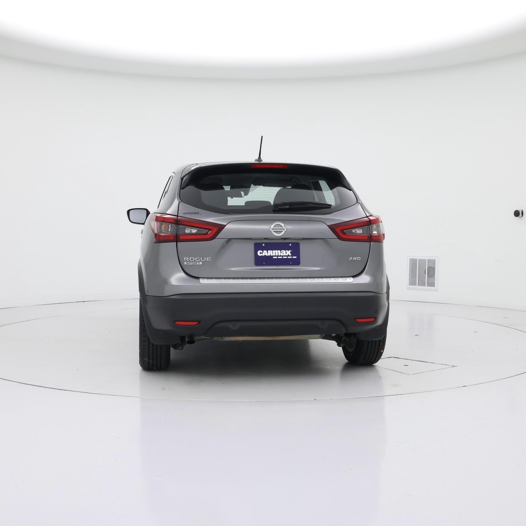 Thumbnail: 2020 Nissan Rogue Sport - 6