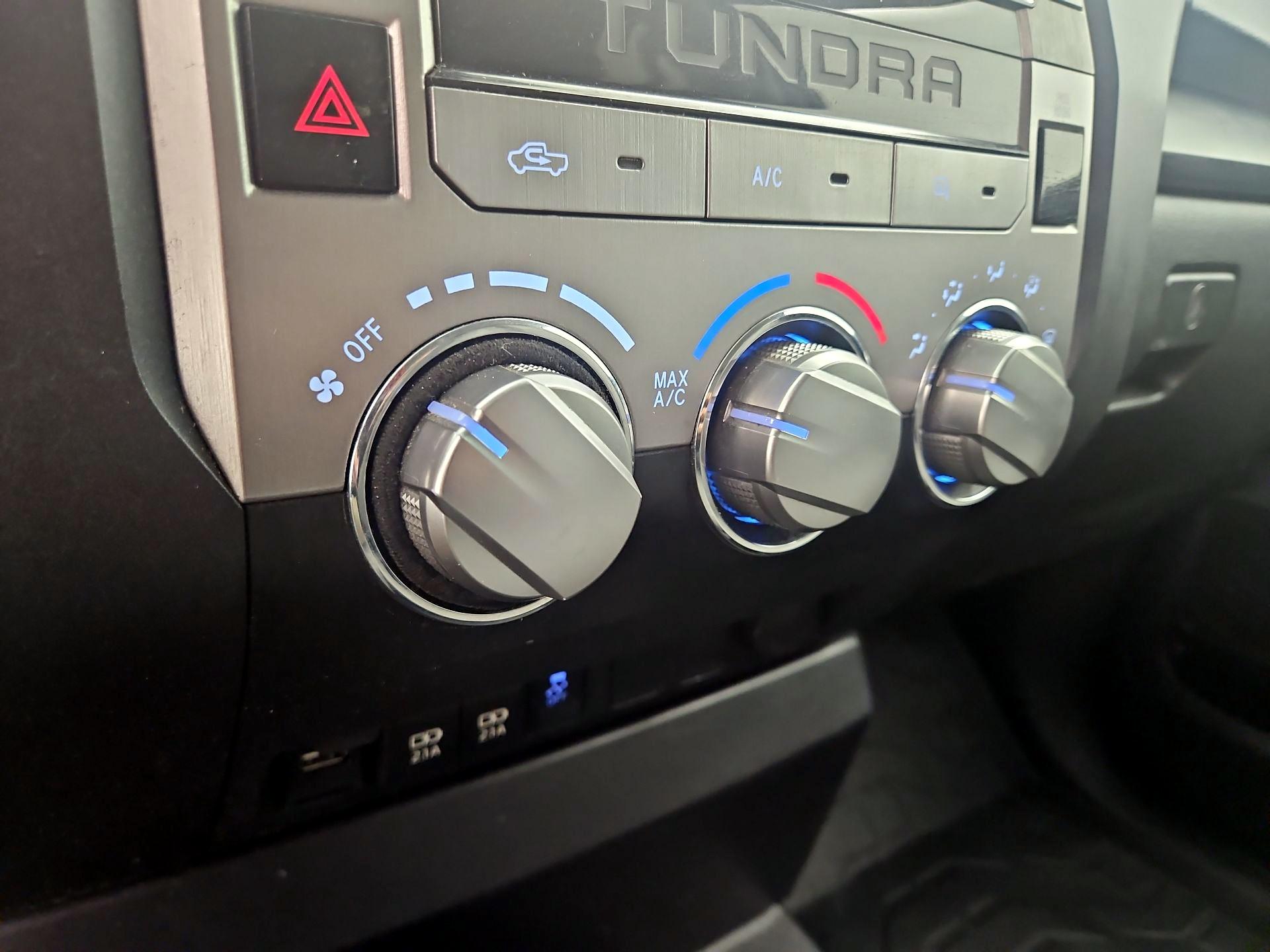 Thumbnail: 2021 Toyota Tundra - 16