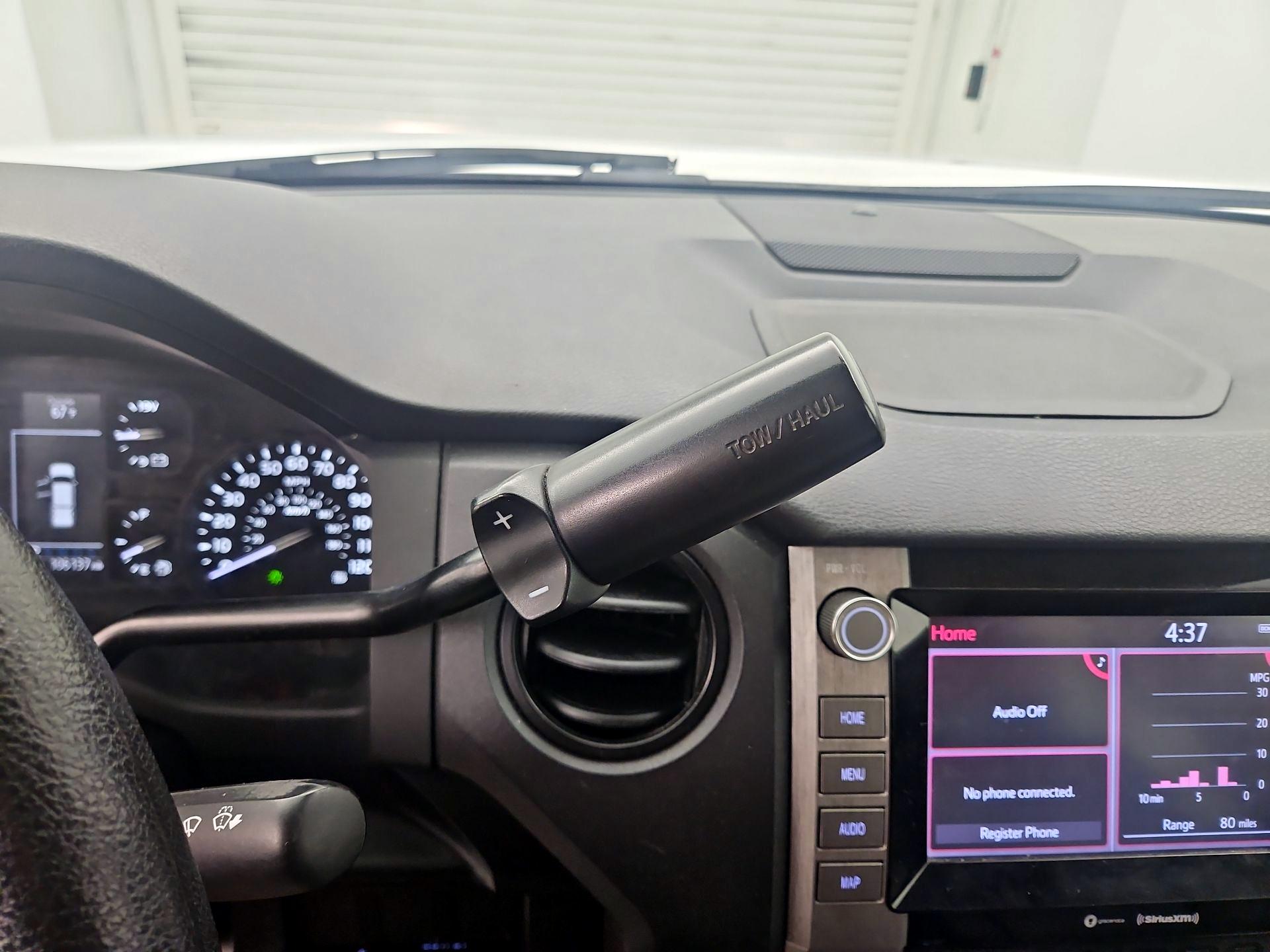 Thumbnail: 2021 Toyota Tundra - 17