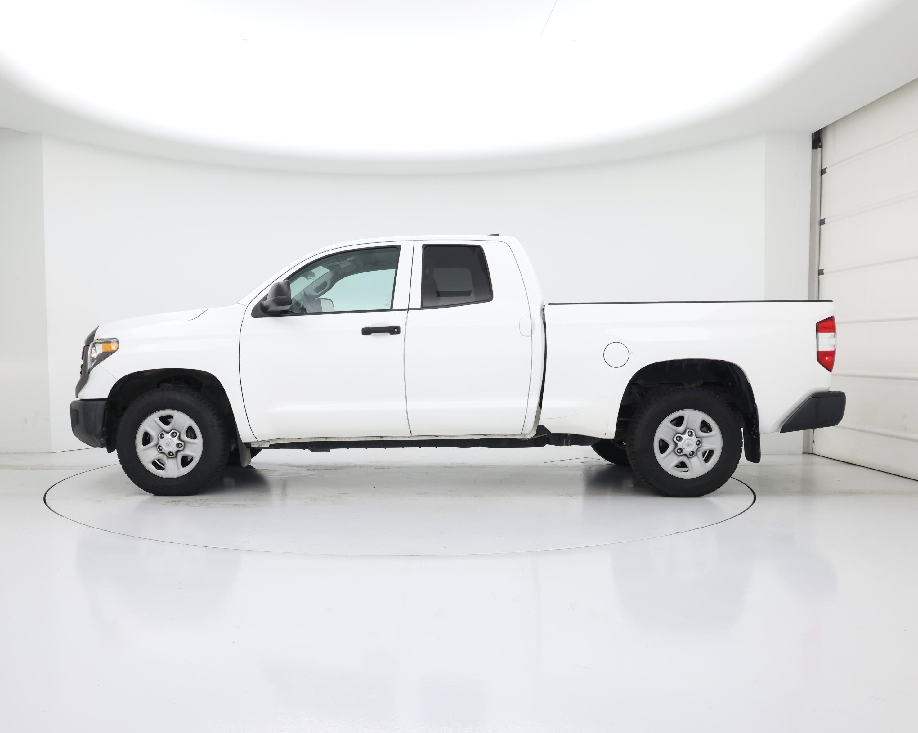 Thumbnail: 2021 Toyota Tundra - 6