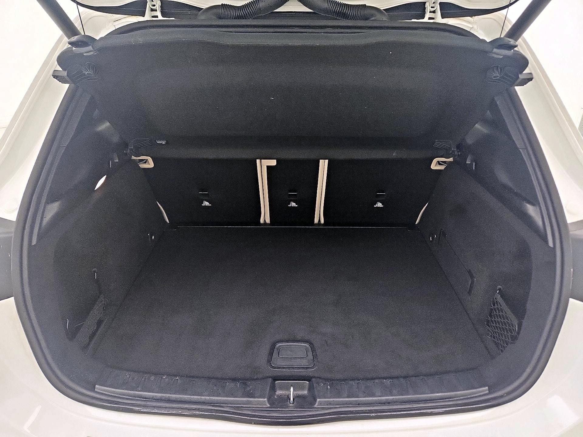 Thumbnail: 2023 Mercedes-Benz GLA - 20