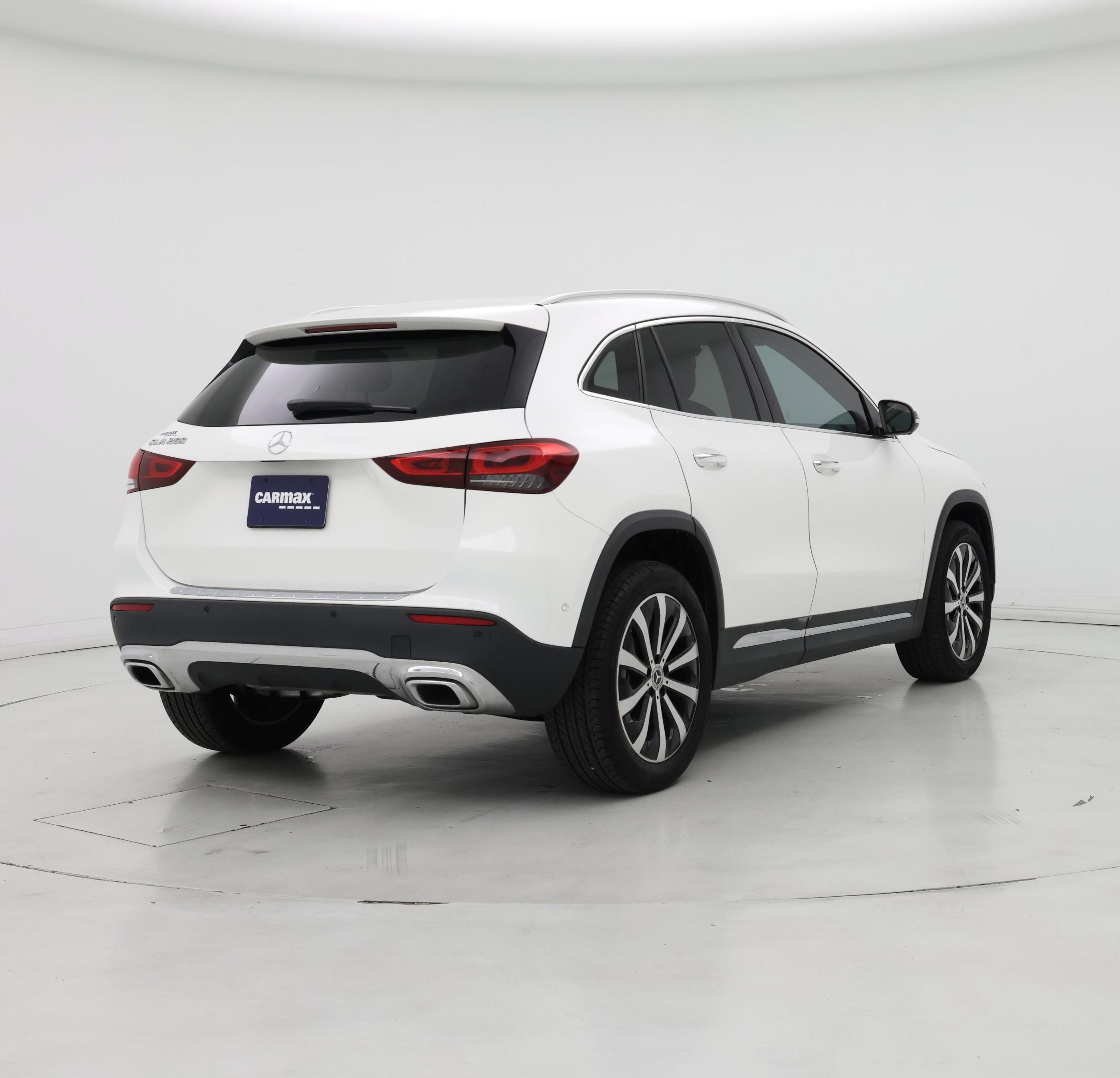 Thumbnail: 2023 Mercedes-Benz GLA - 8