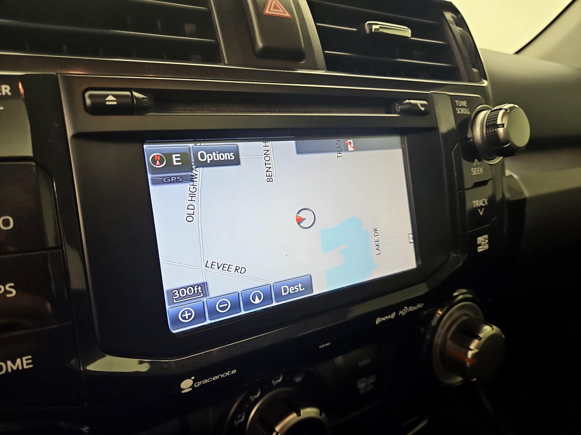 Thumbnail: 2018 Toyota 4Runner - 14