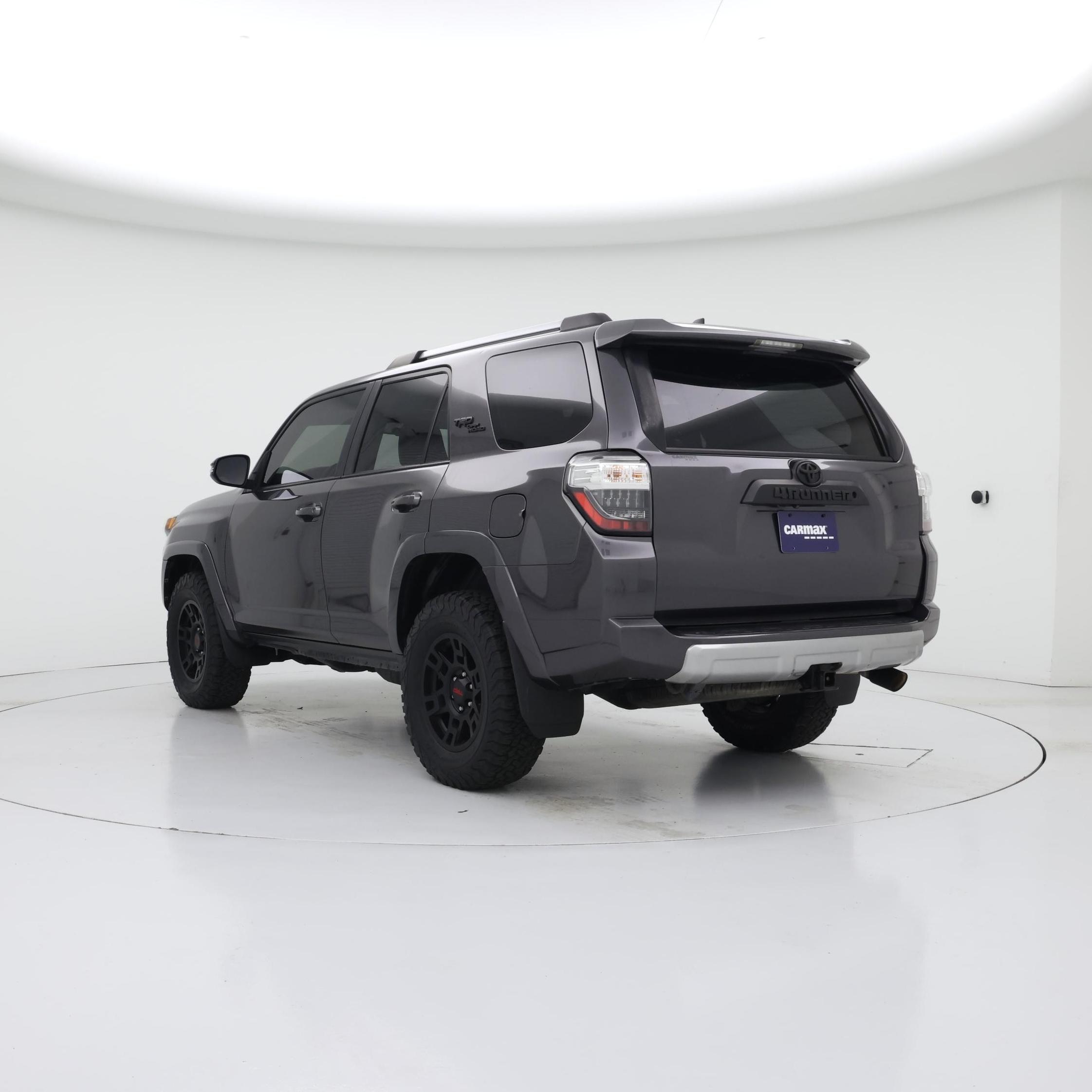 Thumbnail: 2018 Toyota 4Runner - 2