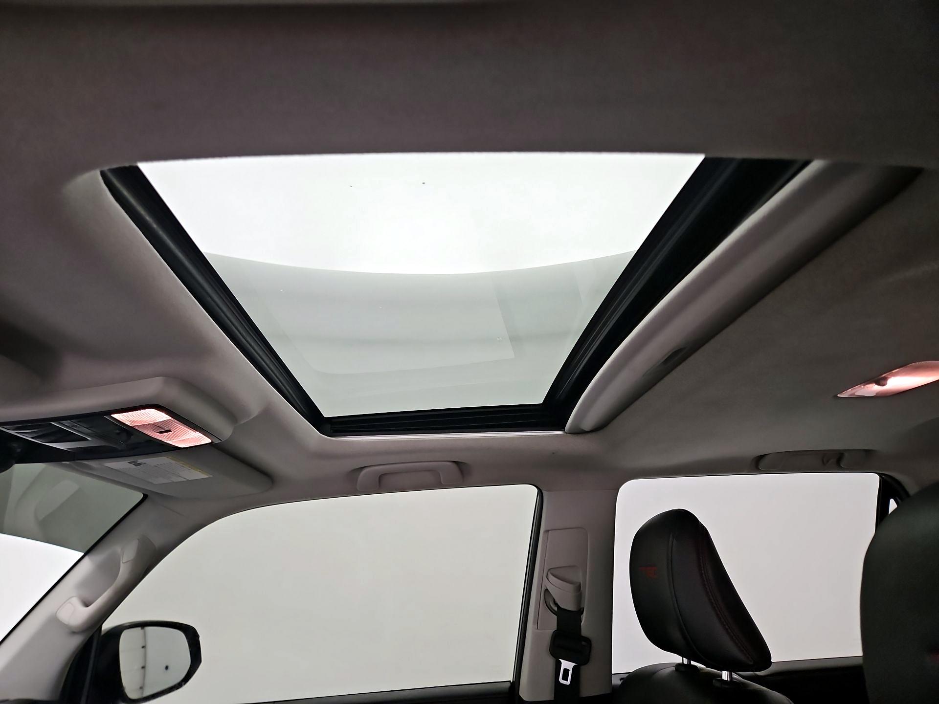 Thumbnail: 2018 Toyota 4Runner - 20