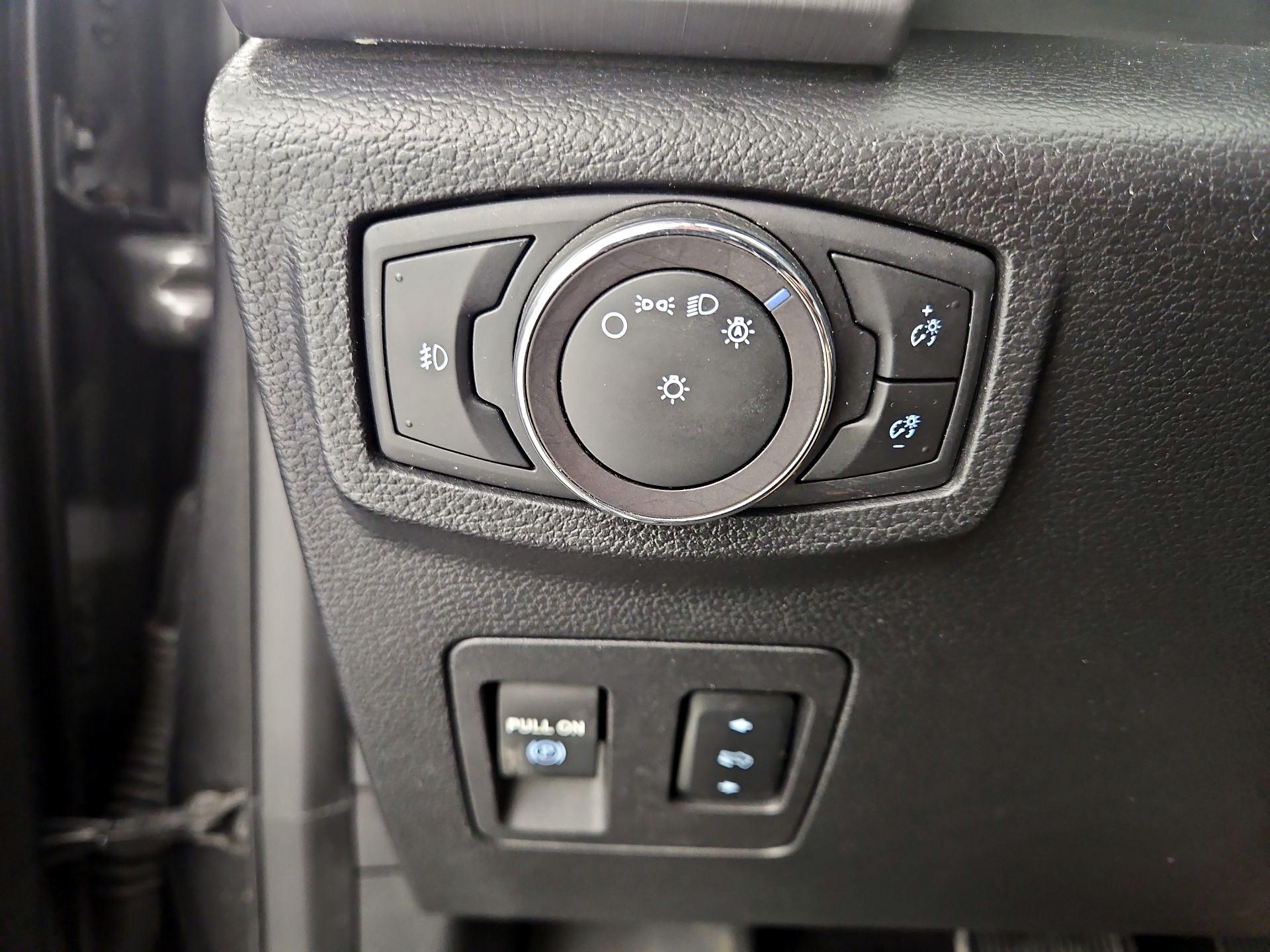 Thumbnail: 2019 Ford Expedition - 13