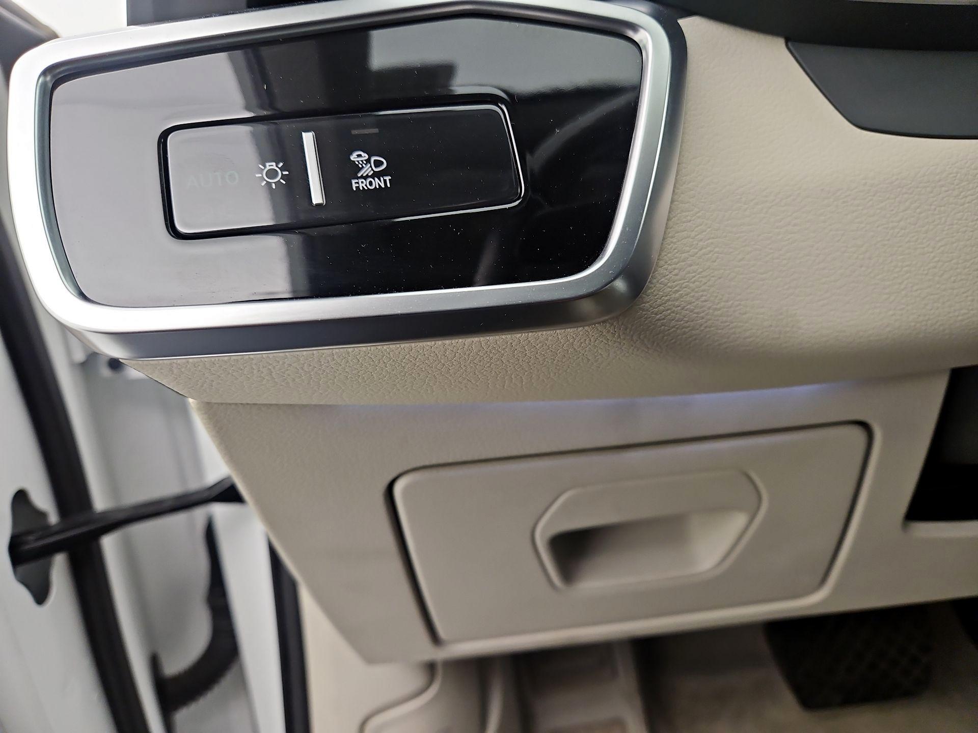 Thumbnail: 2019 Audi A6 - 13