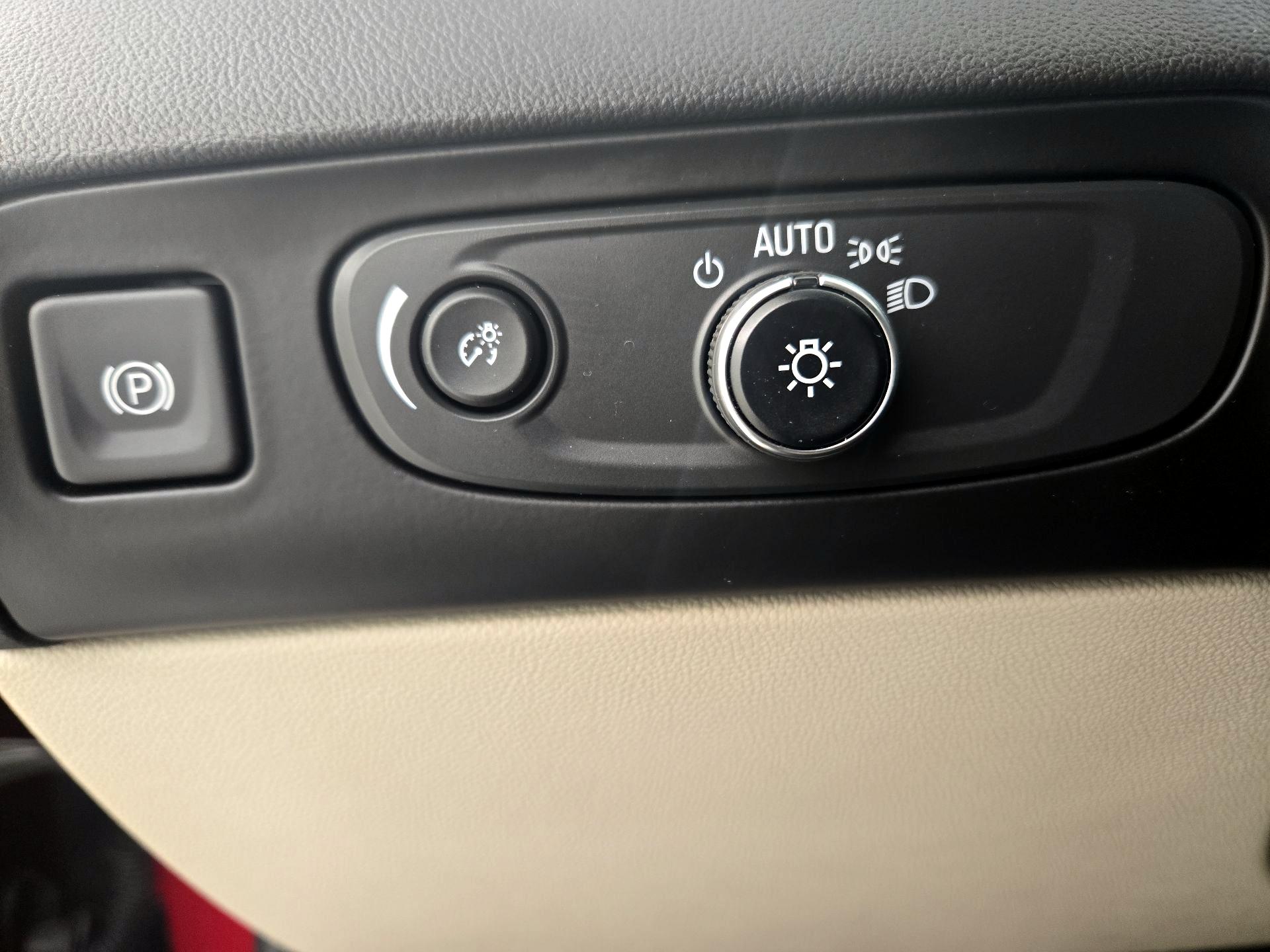 Thumbnail: 2021 Buick Enclave - 13