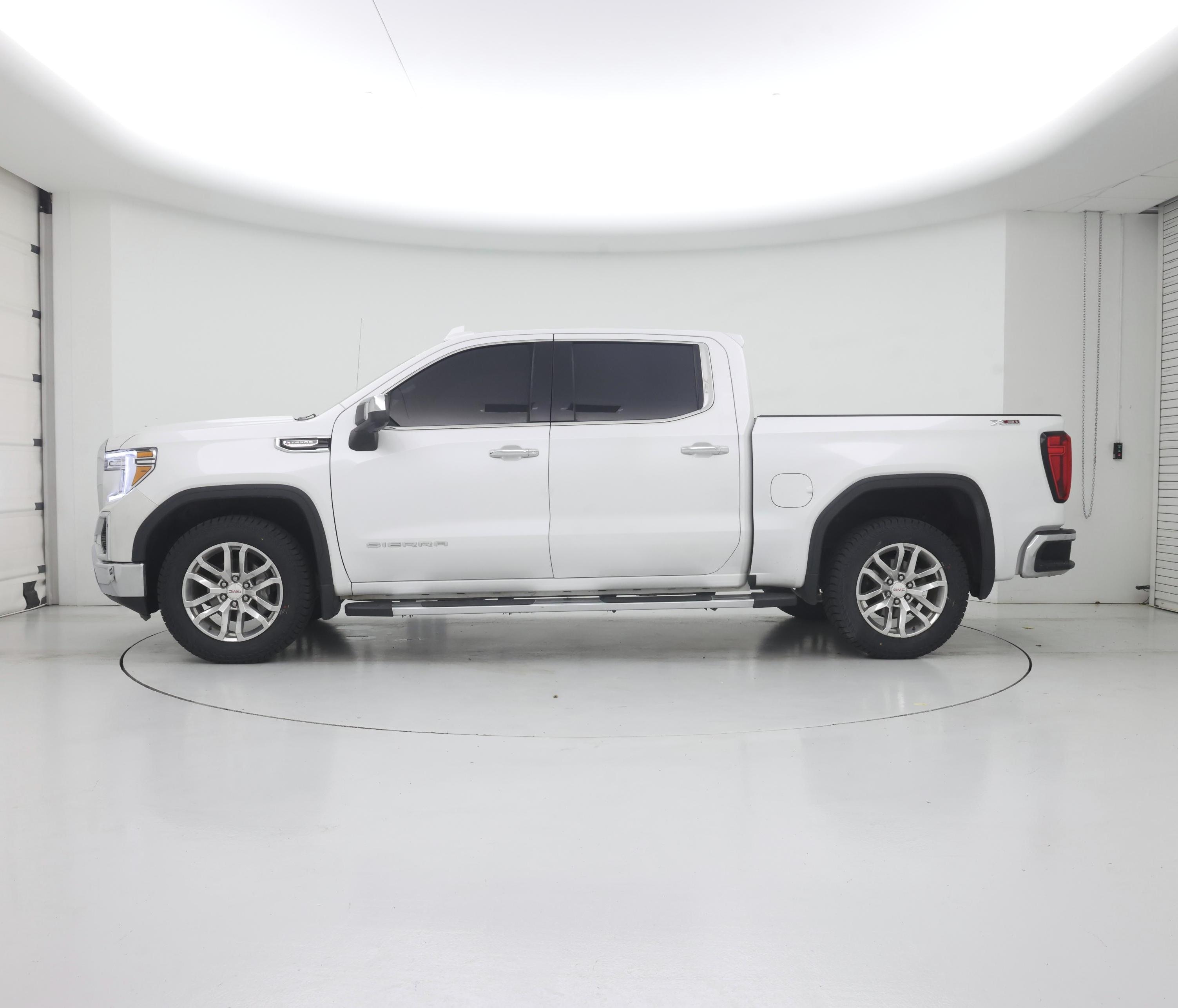 Thumbnail: 2022 GMC Sierra 1500 - 3