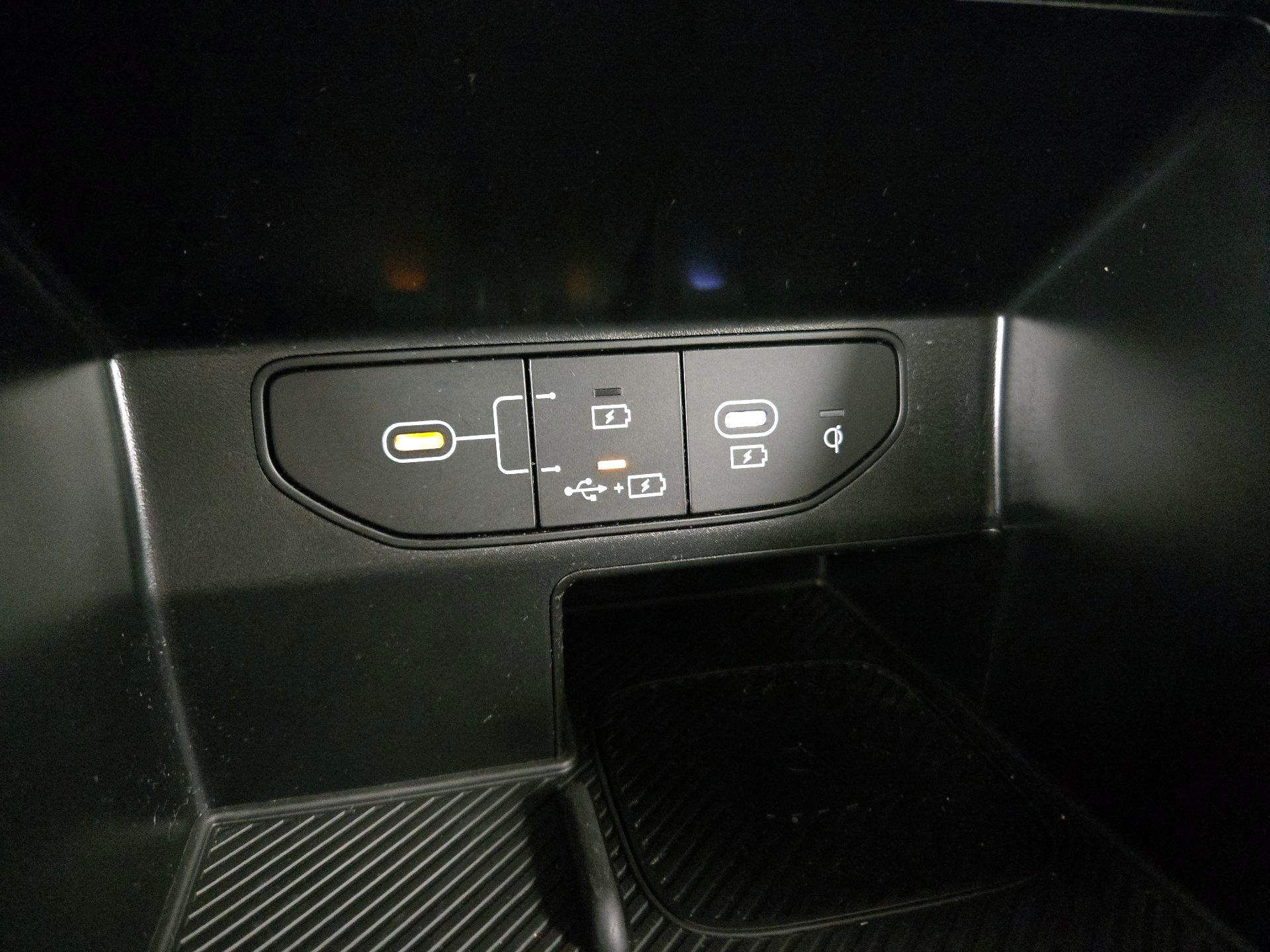 Thumbnail: 2025 Kia Sorento - 19