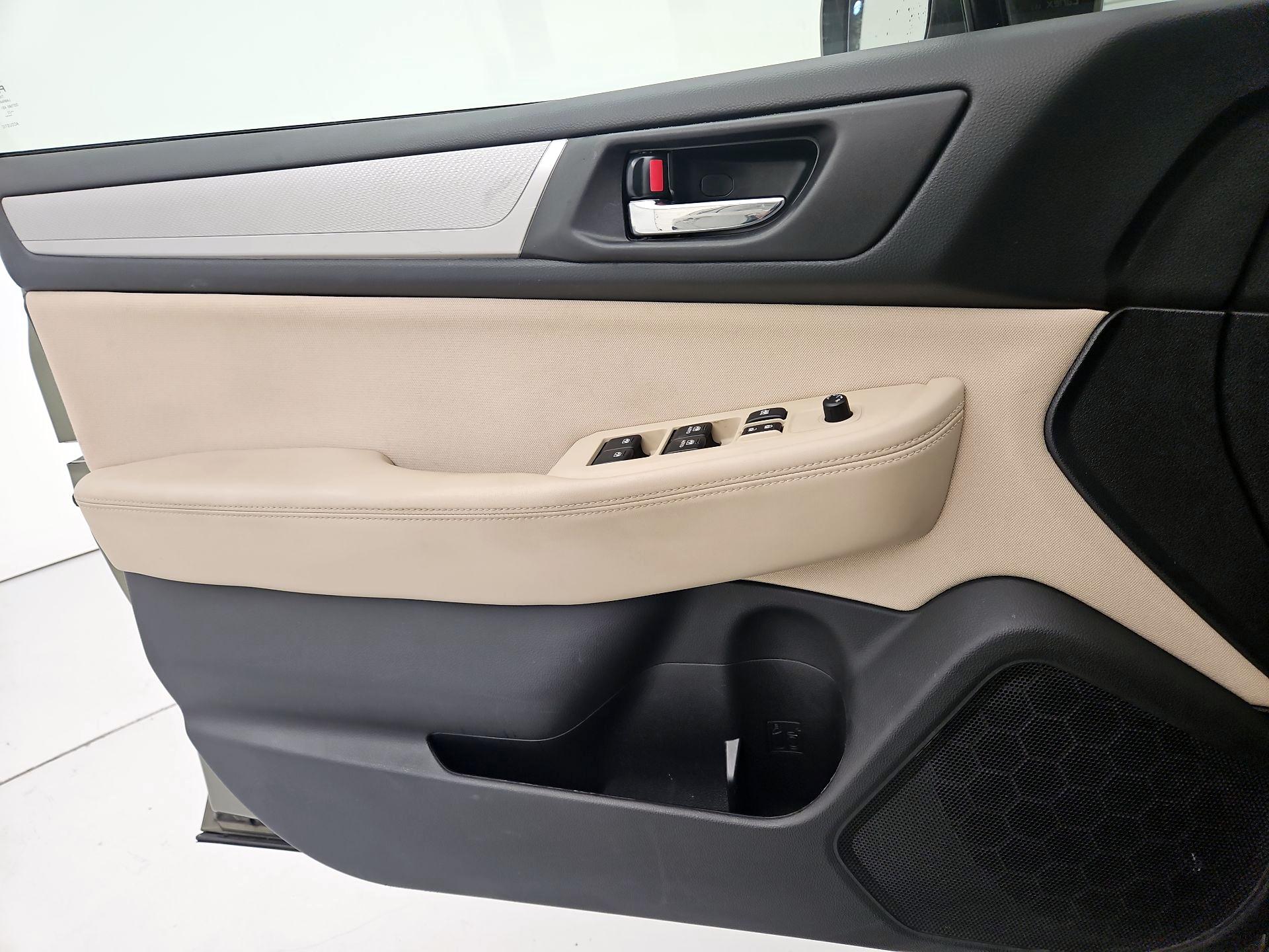 Thumbnail: 2019 Subaru Outback - 12