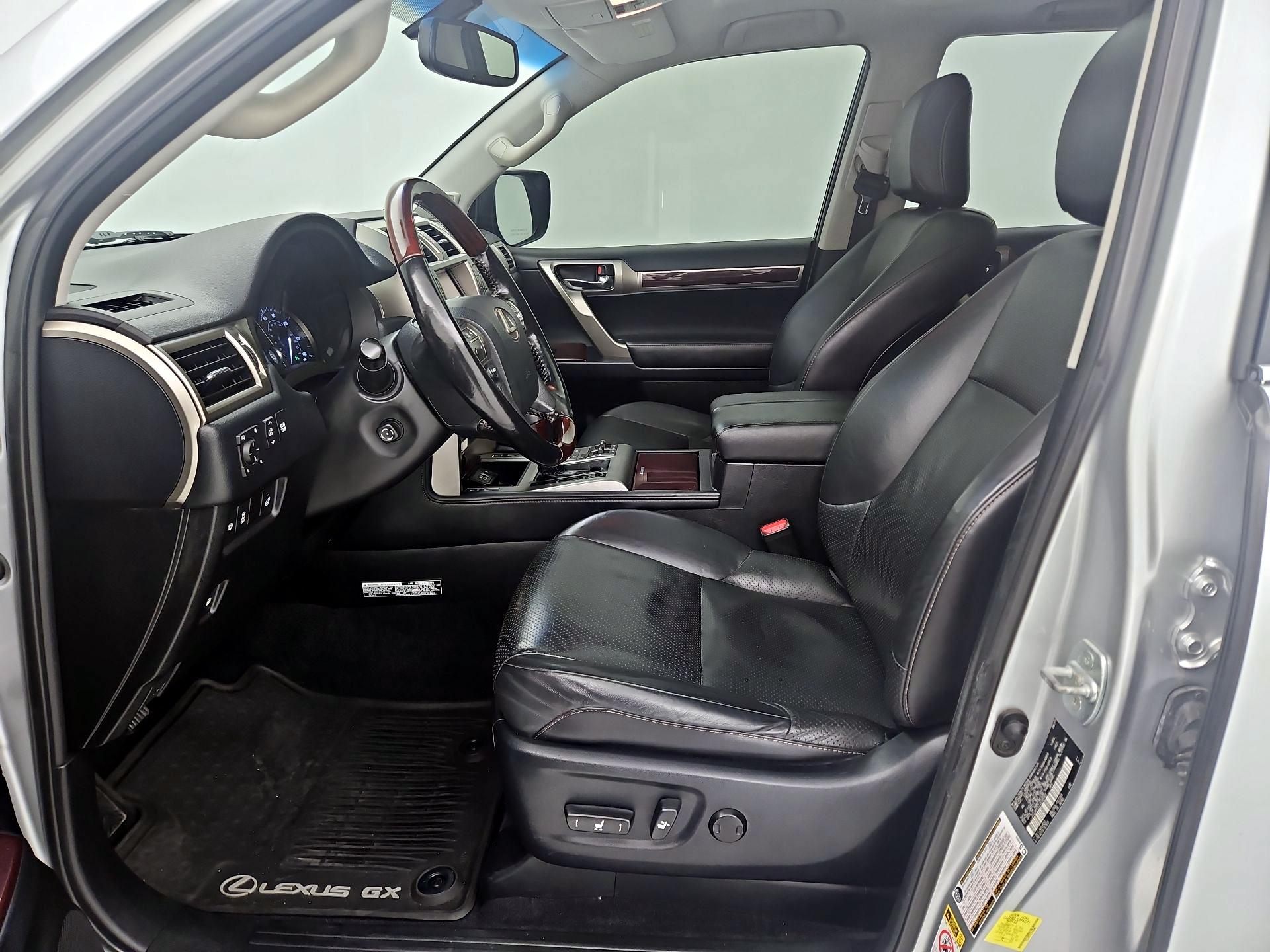 Thumbnail: 2018 Lexus GX - 11