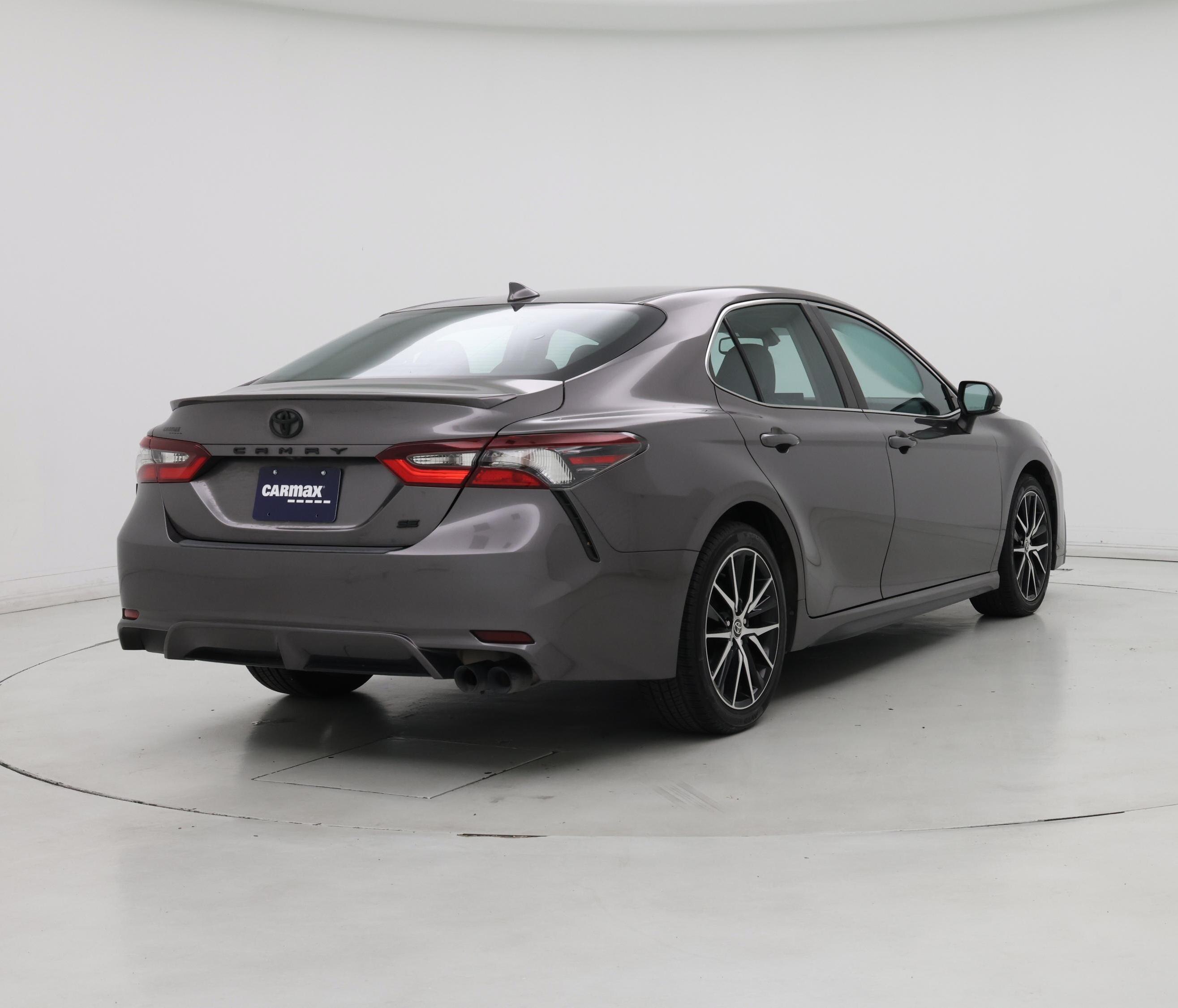 Thumbnail: 2022 Toyota Camry - 8