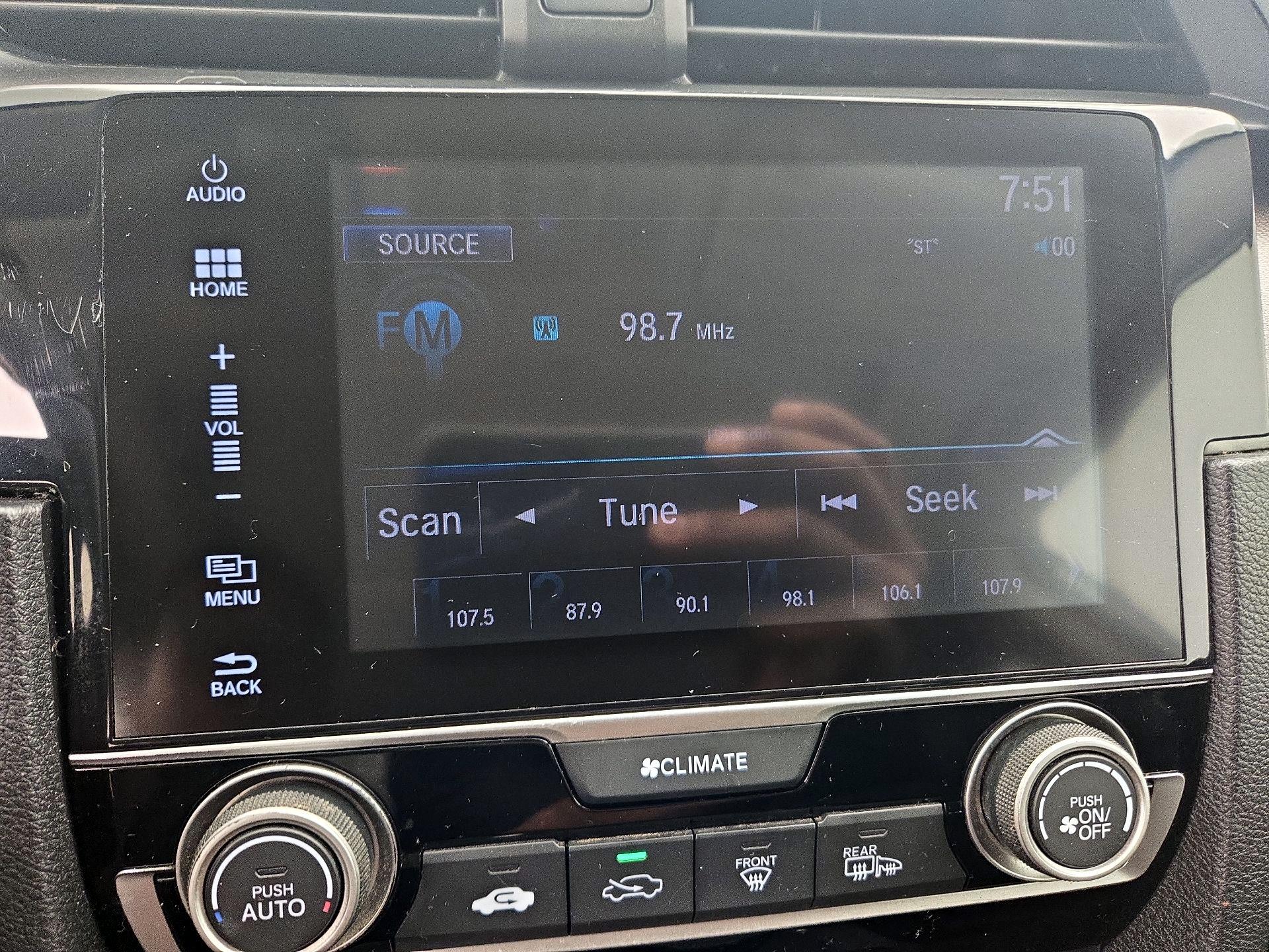 Thumbnail: 2017 Honda Civic - 15