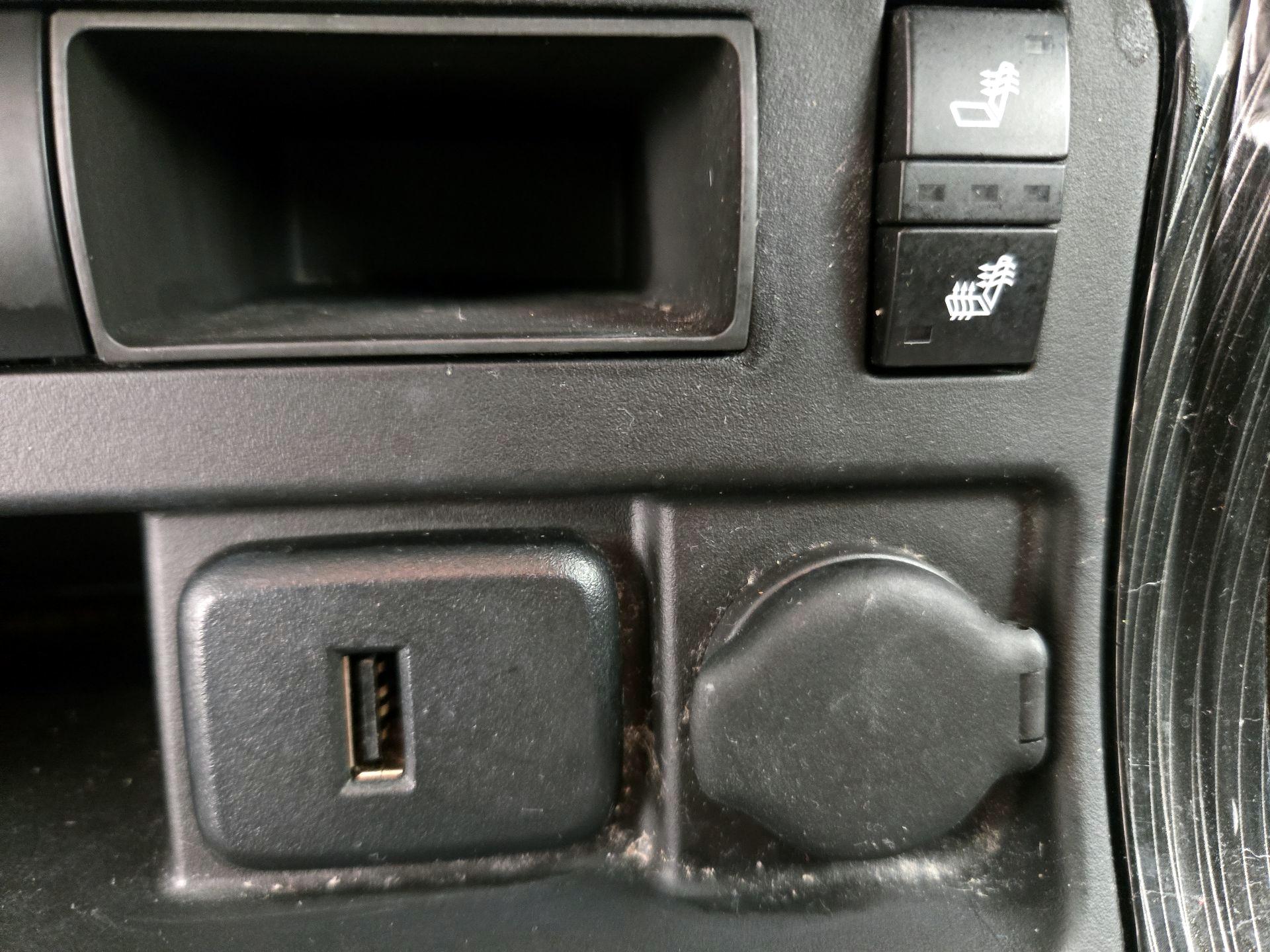 Thumbnail: 2015 Chevrolet Traverse - 18