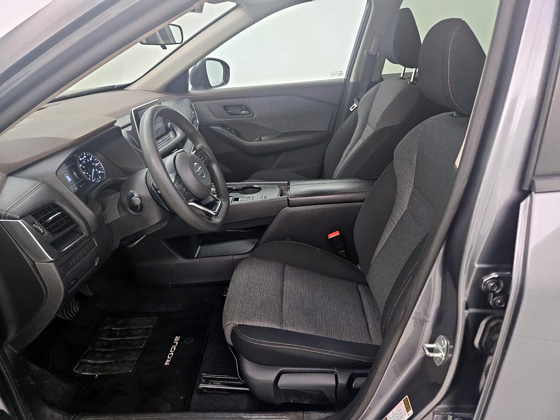 Thumbnail: 2021 Nissan Rogue - 11