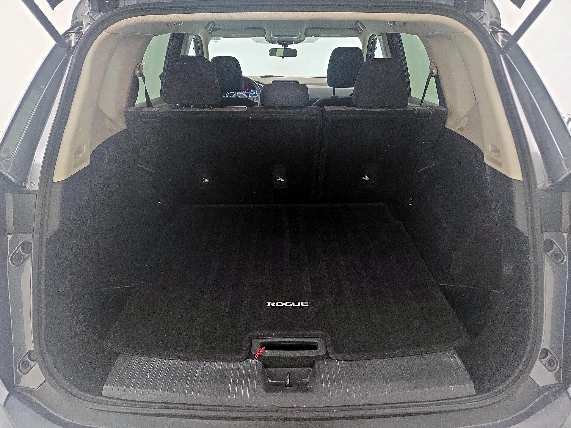 Thumbnail: 2021 Nissan Rogue - 20